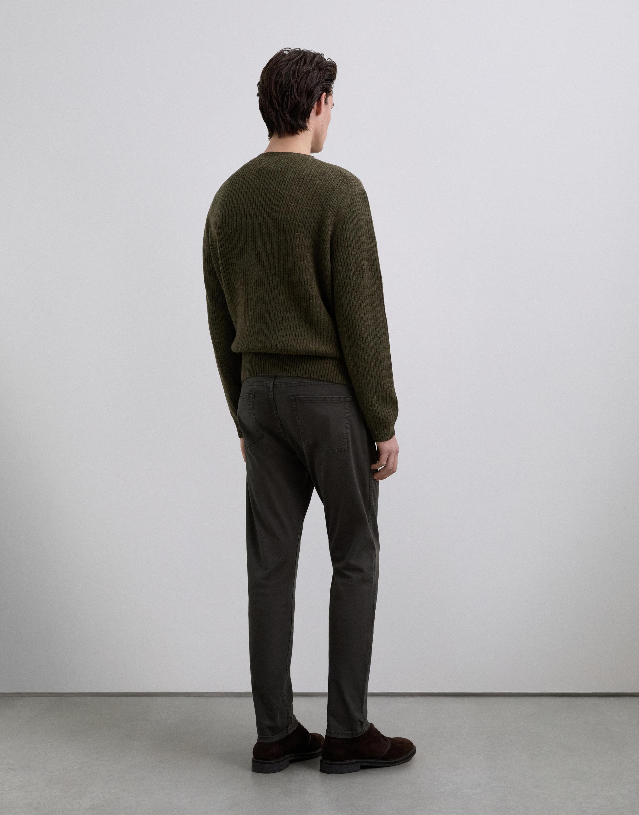 Calças Cinco Bolsos Regular Fit com Presilhas na Cintura Verde-escuro-3