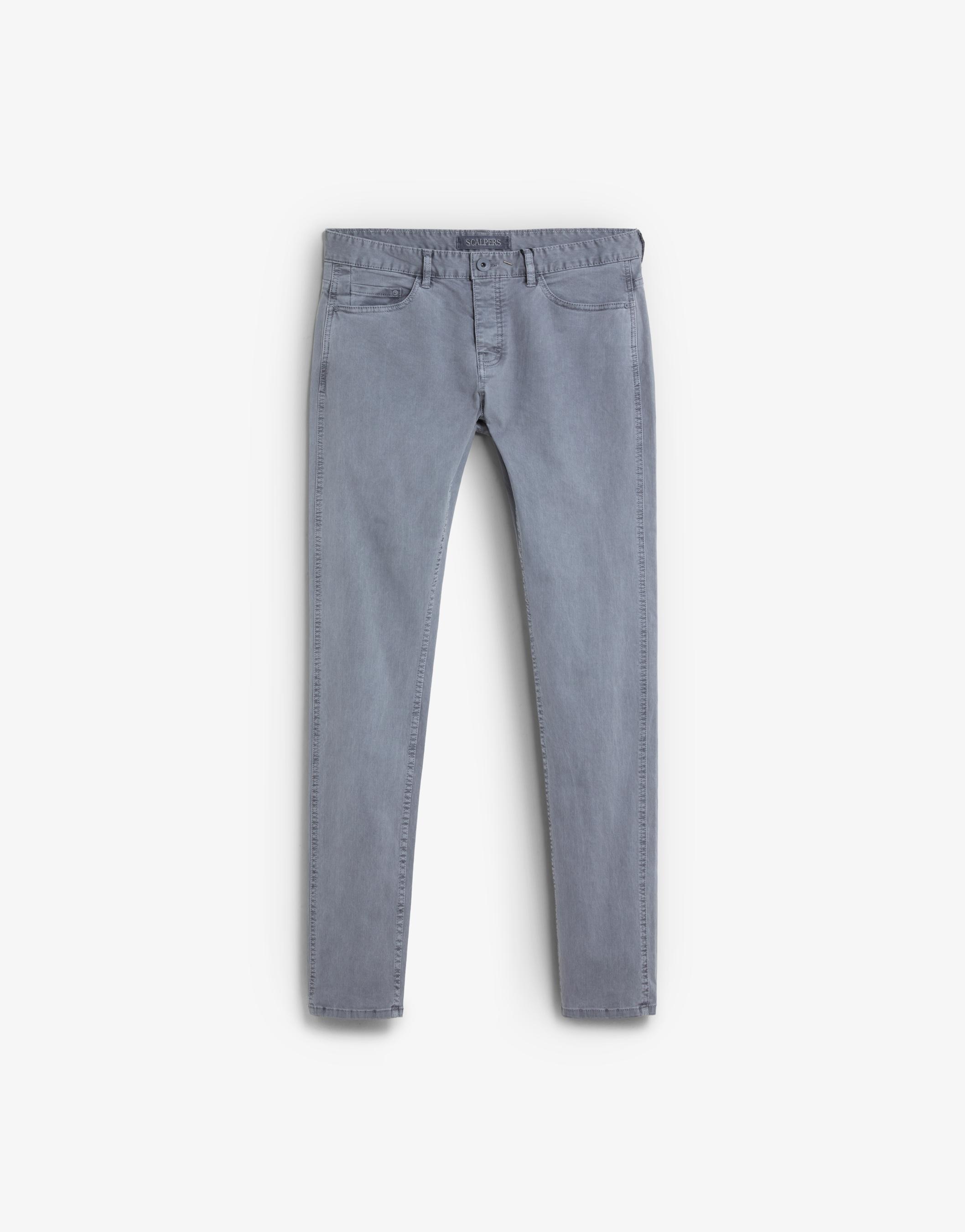 Calças Chino com Fecho de Botão e Fecho Zip e Presilhas na Cintura Cinzento-5
