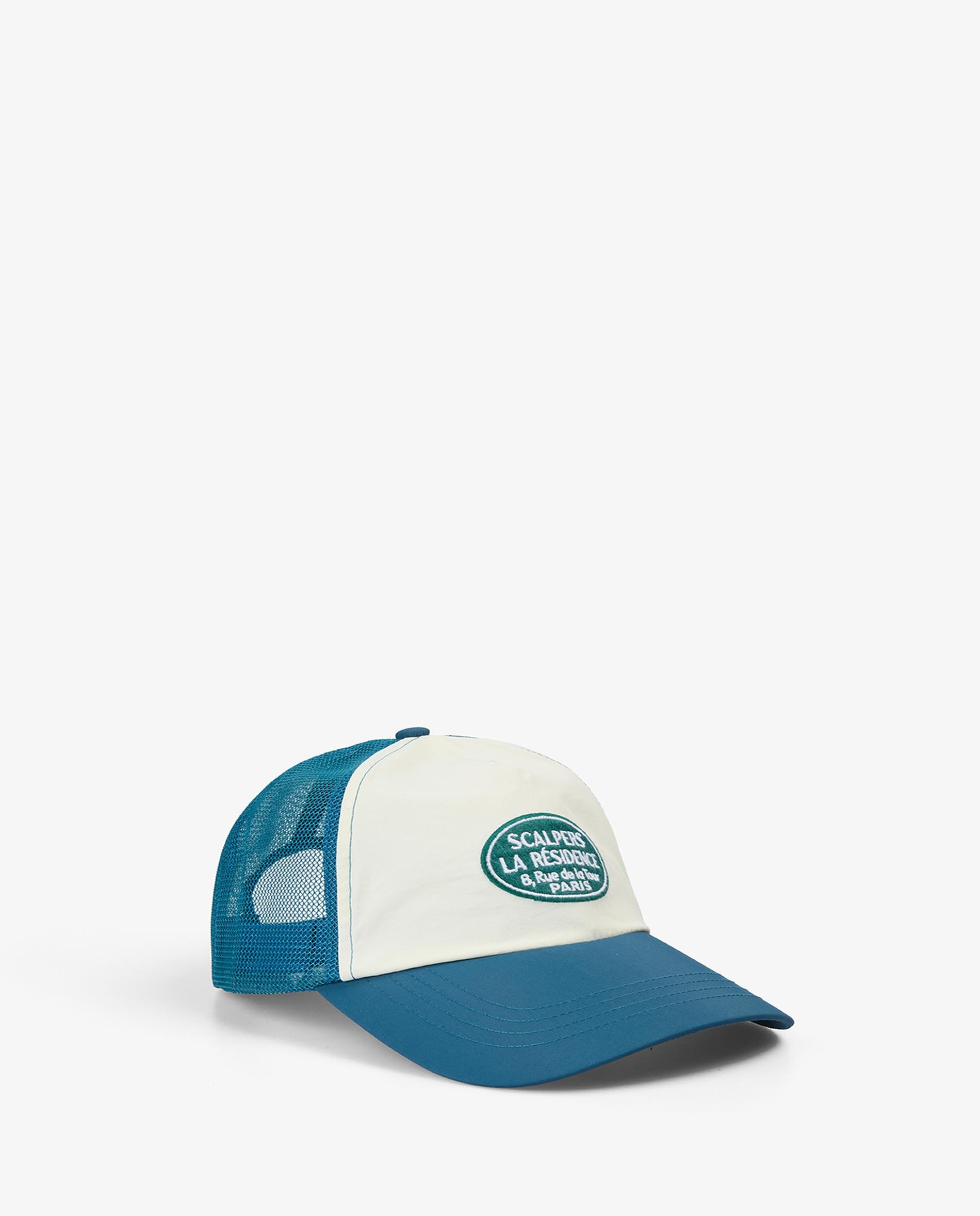 Imagem 0 de Boné Trucker Ajustável com Patch Frontal