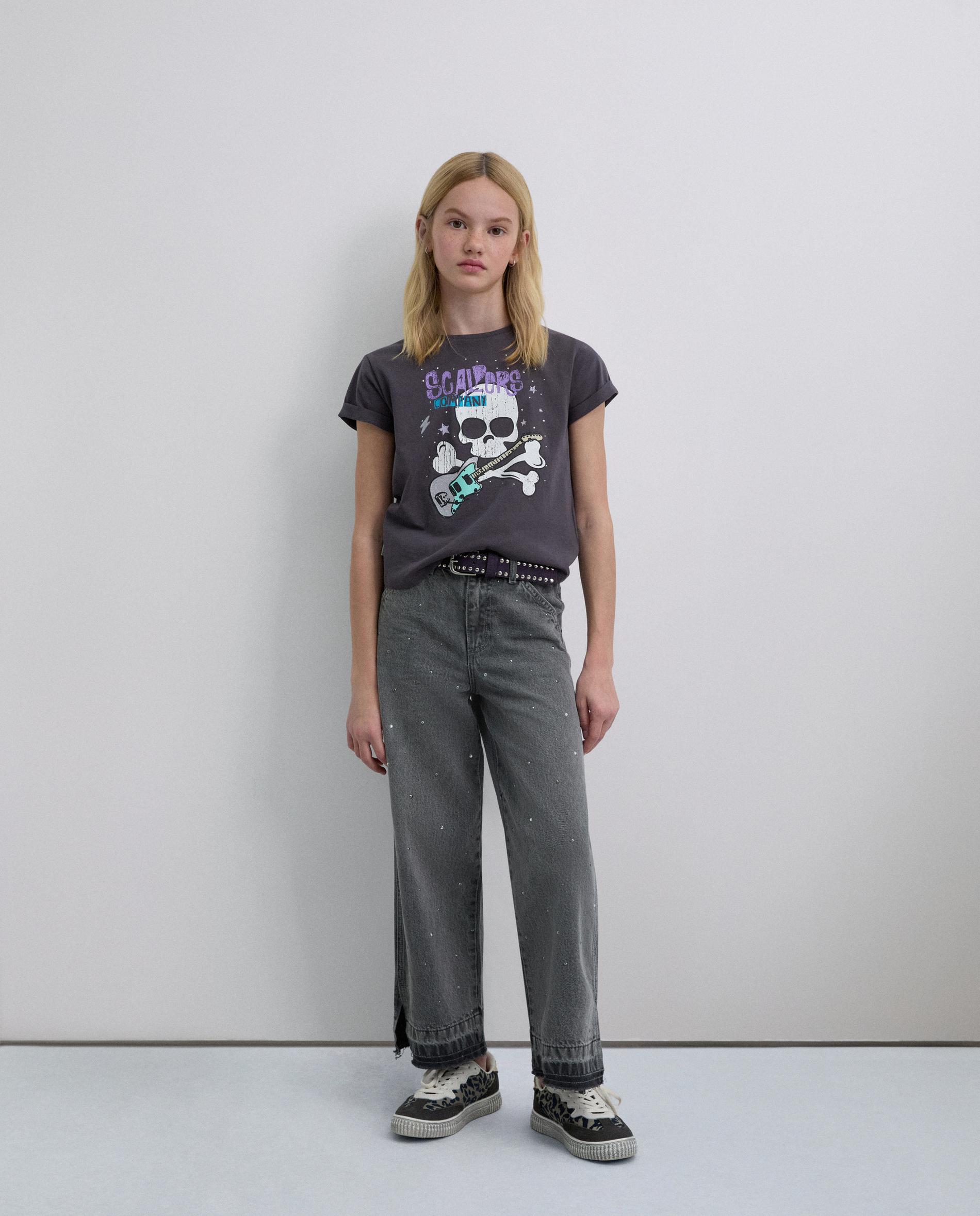 T-shirt Infantil de Algodão com Estampado Frontal Scalpers Cinzento-2