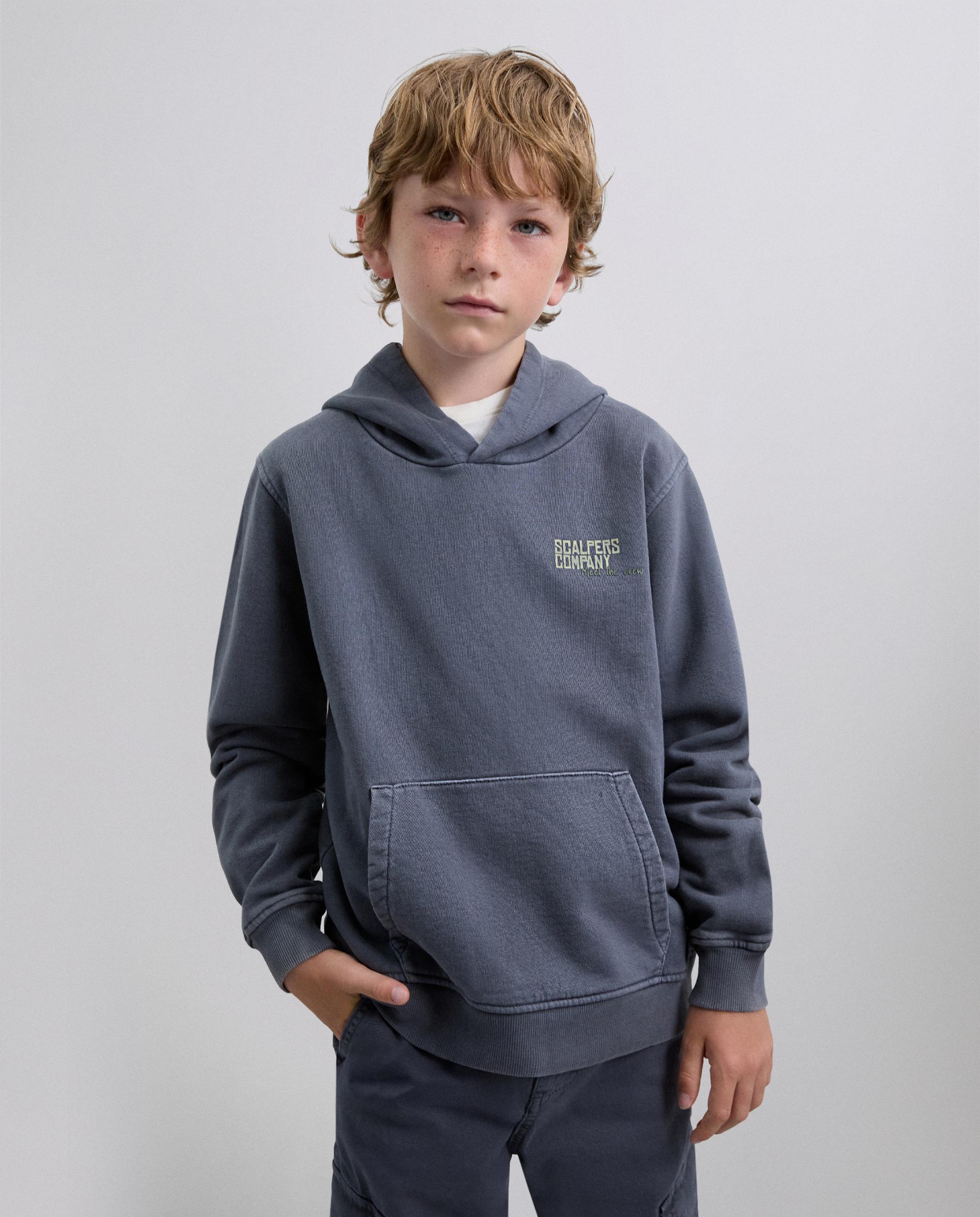 Sweatshirt Infantil com Capuz e Estampado Posterior Scalpers Azul-marinho-1