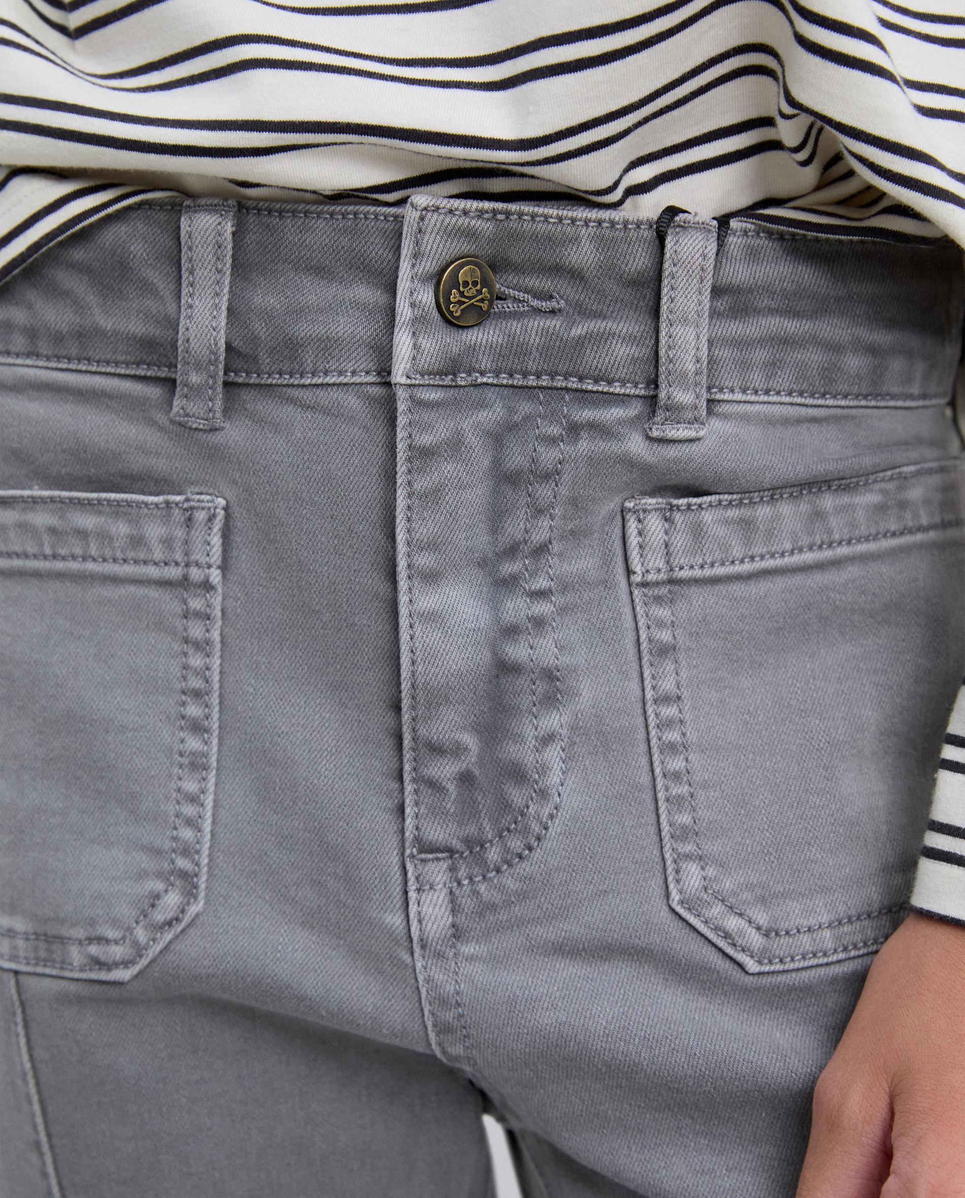 Calças Jeans Corte Flare com Acabamentos Desfiados na Bainha Scalpers Cinzento-5