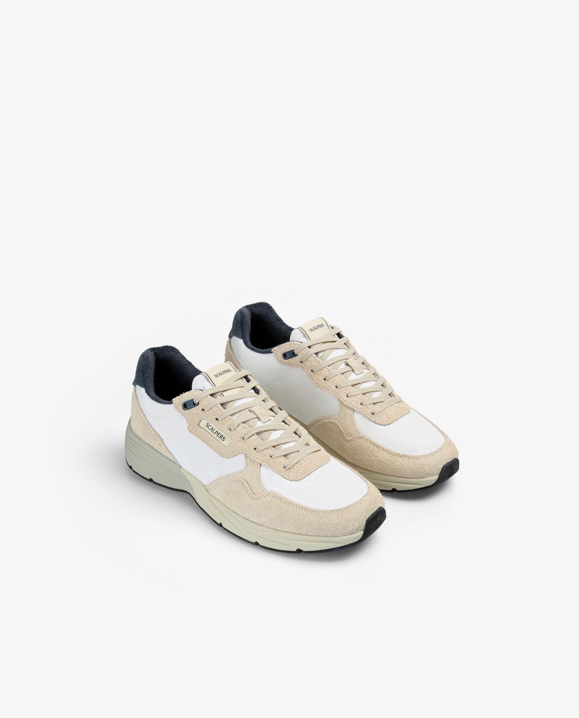 Sapatilhas de Estilo Retro Combinadas com Atacadores Branco-2