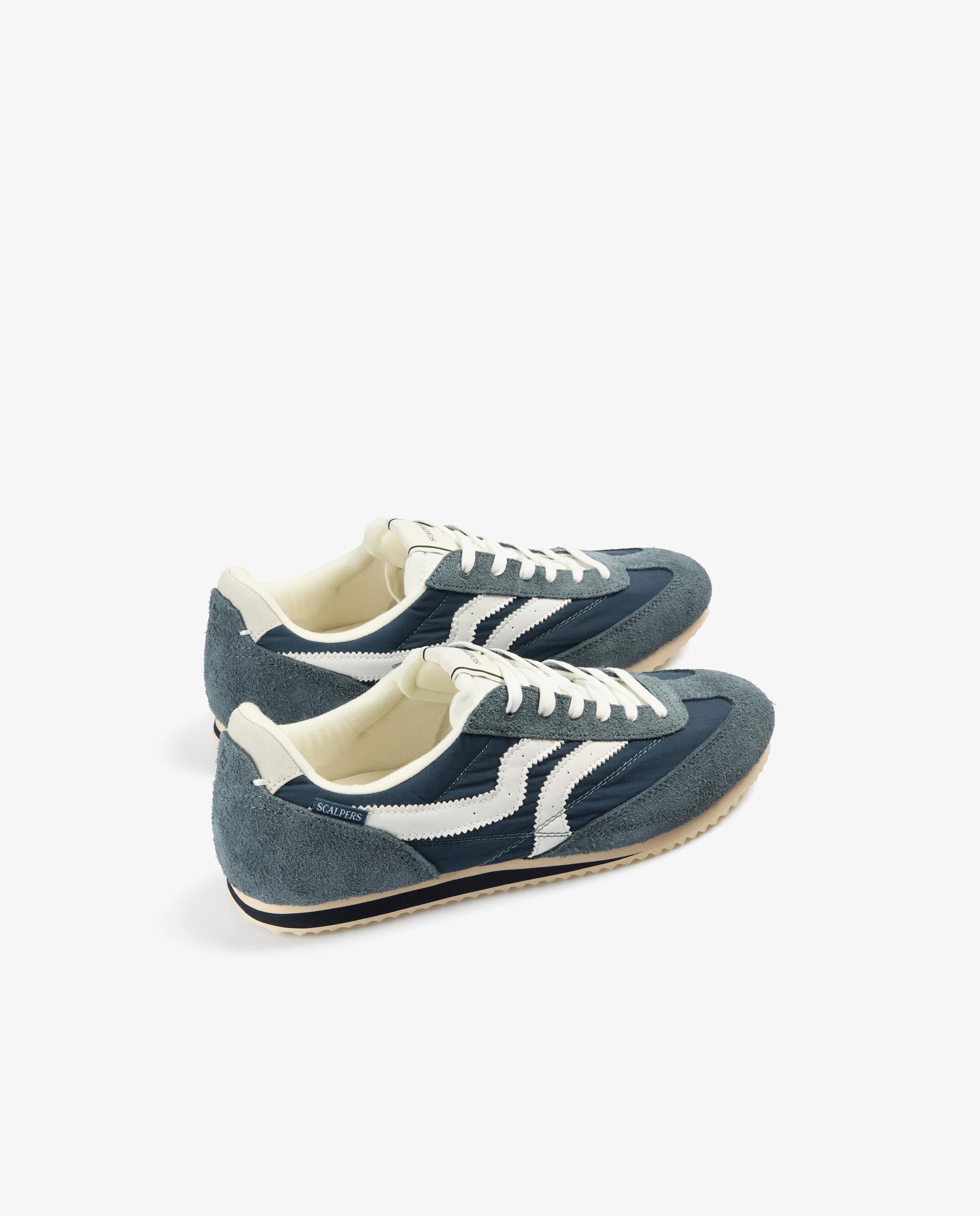 Sapatilhas Retro em Camurça com Atacadores em Branco Navy-3