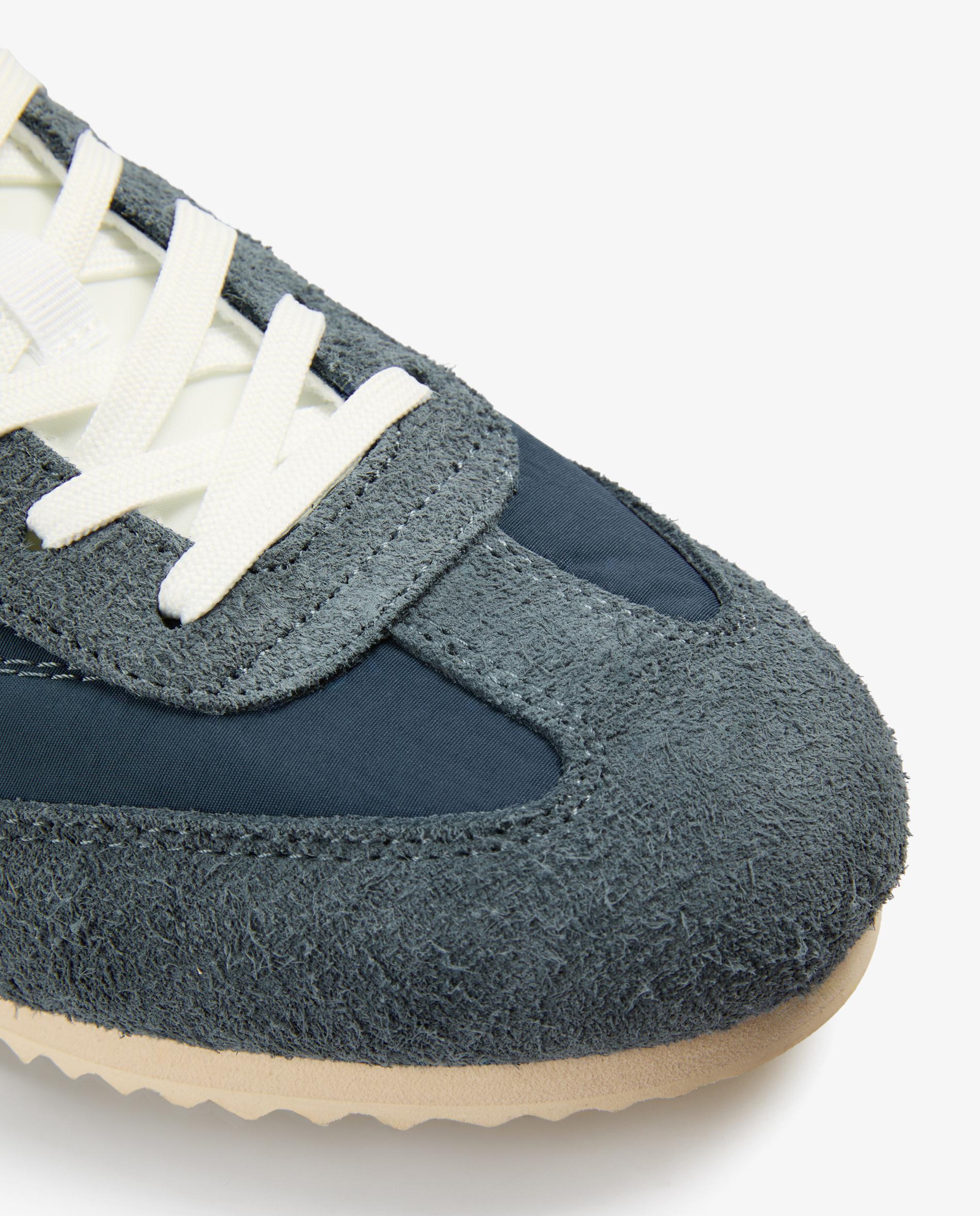 Sapatilhas Retro em Camurça com Atacadores em Branco Navy-5