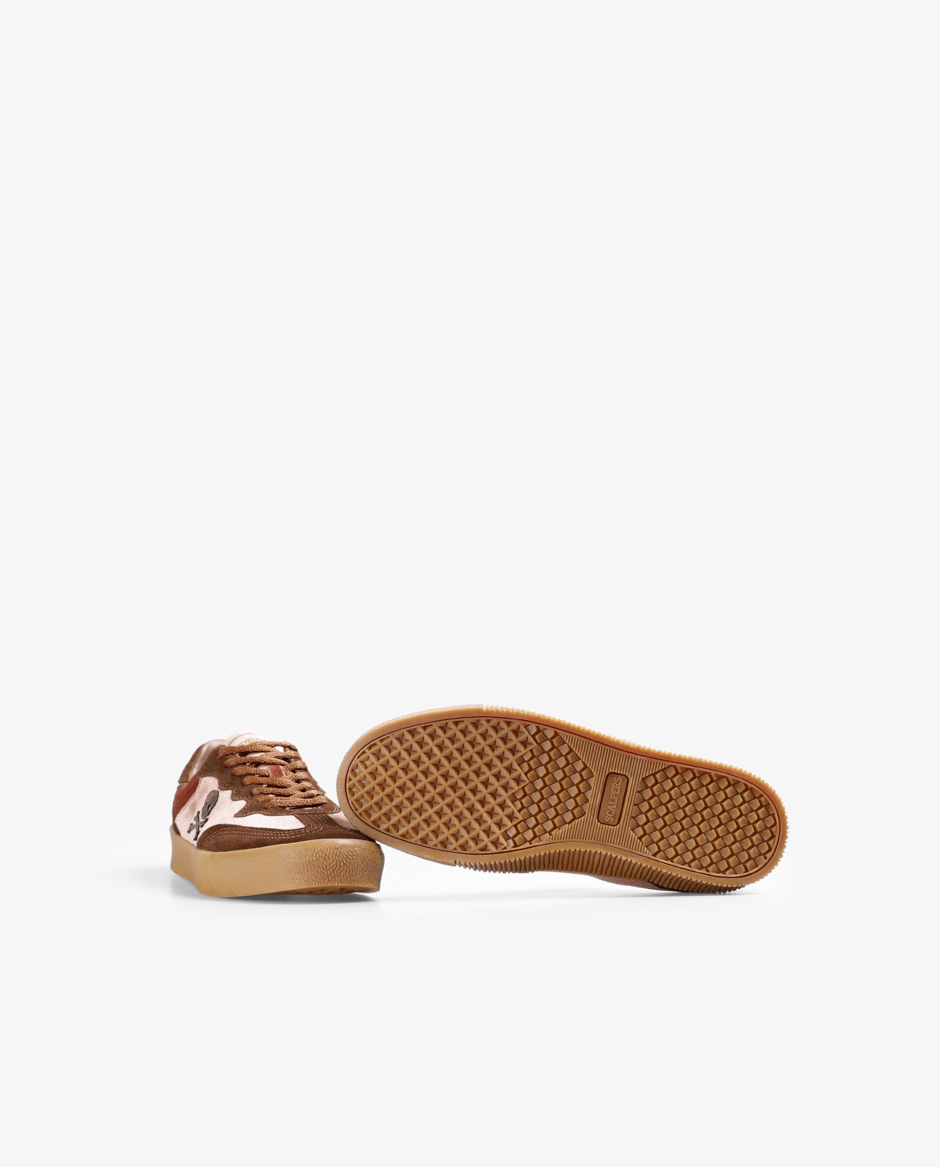Sapatilhas Desportivas com Logo Bordado e Detalhe de Marca na Língua e no Calcanhar Castanho-4