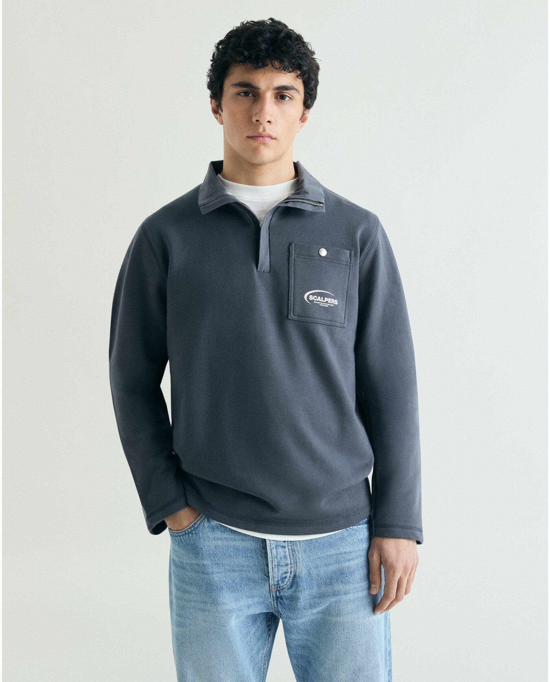 Imagem 0 de Sweatshirt sem Capuz com Gola Polo e Logo Posterior