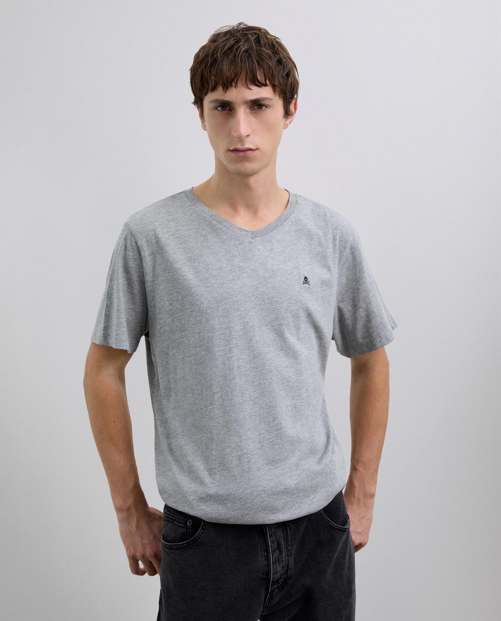 Imagem 0 de T-shirt Básica com Caveira Bordada