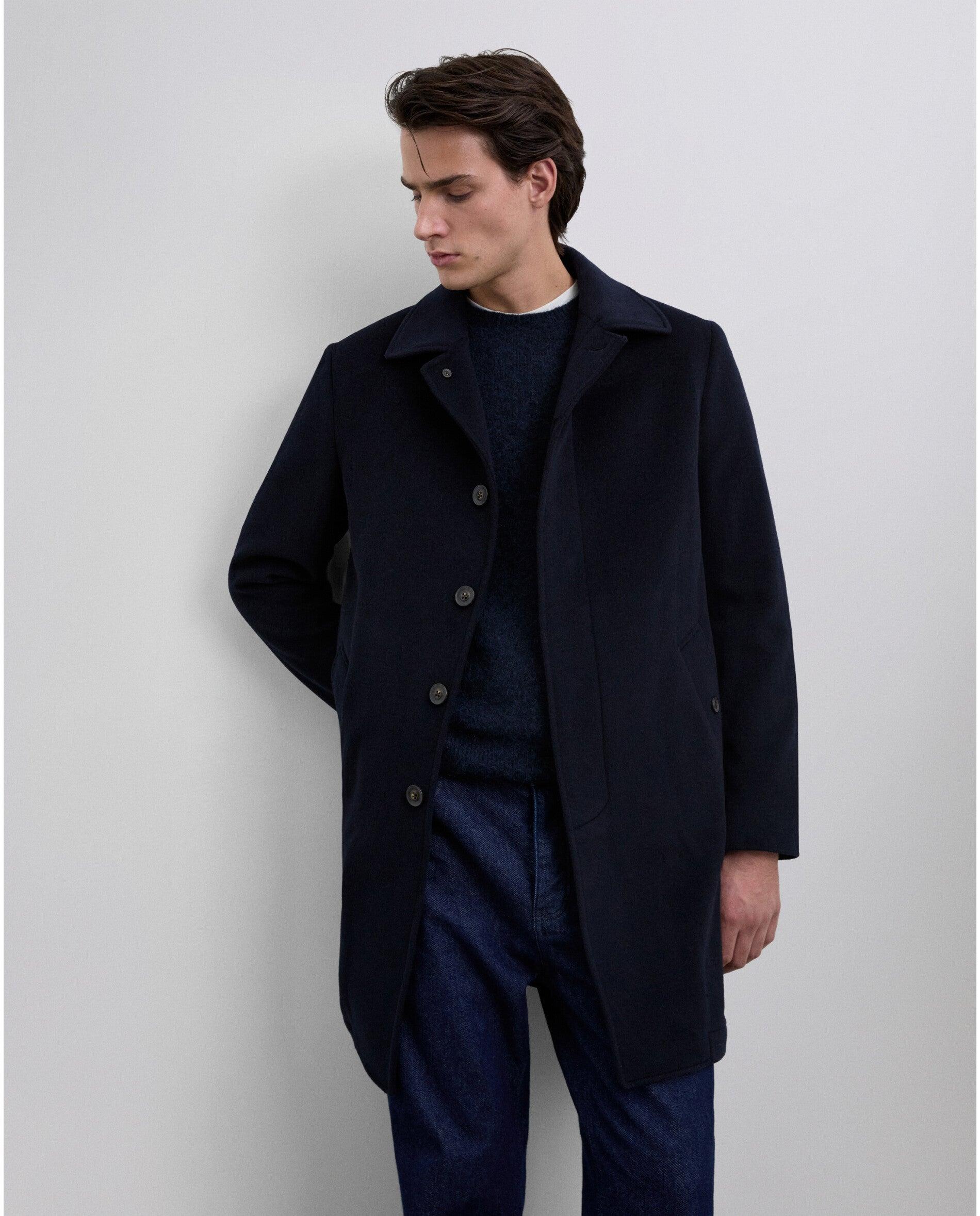 Imagem 0 de Sobretudo de Pano Liso com Botões Ocultos