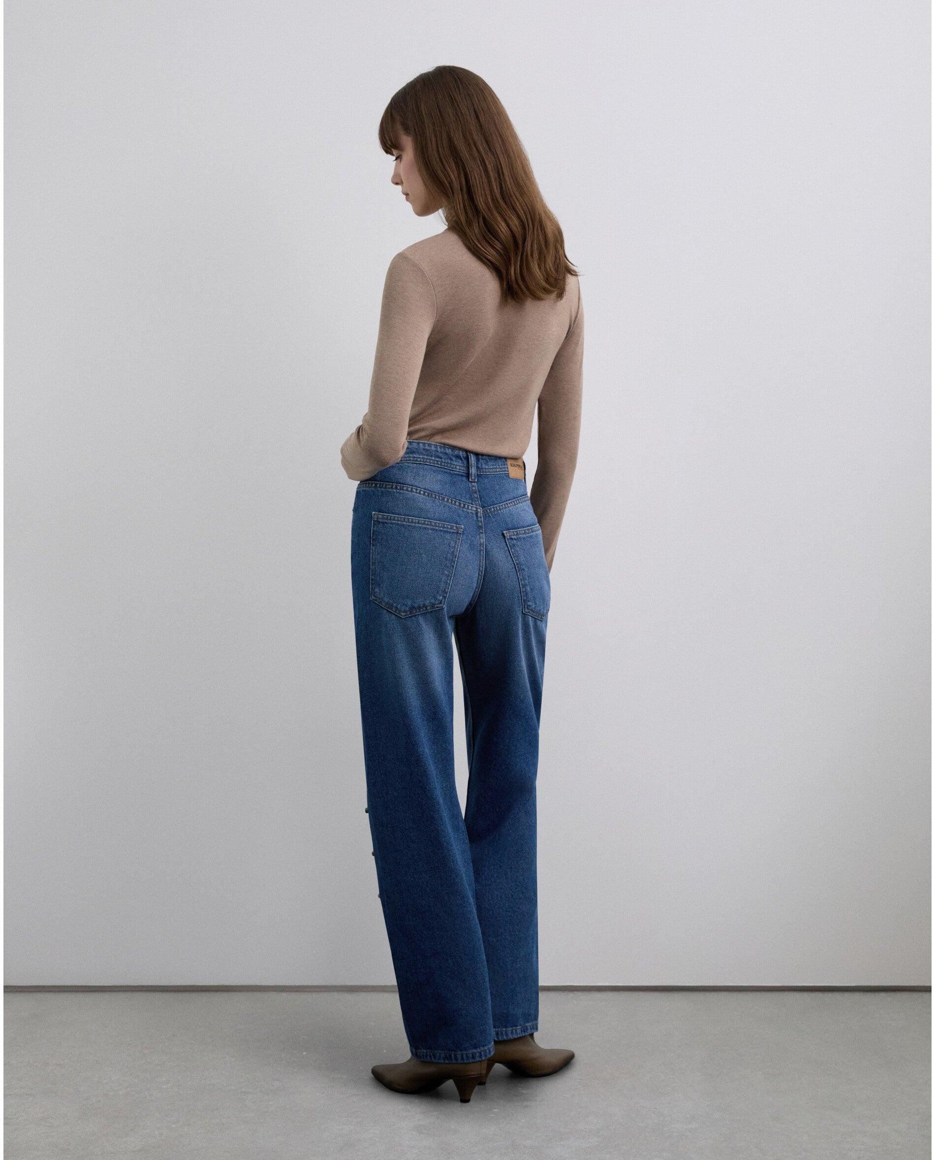 Jeans com Corte a Direito de Cintura Média com Aplicações Decorativas Azul-índigo-3