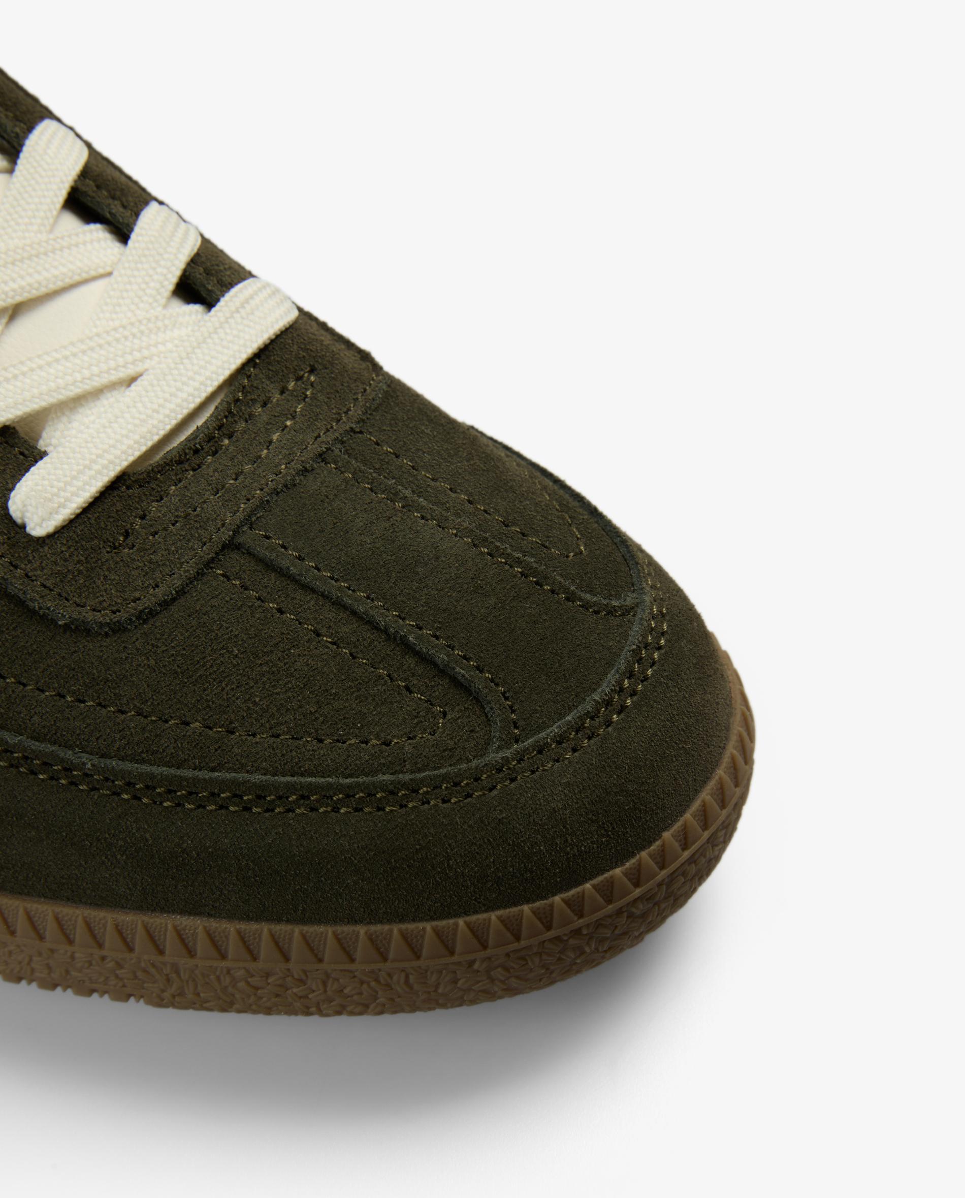 Sapatilhas Retro de Pele com Atacadores em Contraste Verde-militar-5