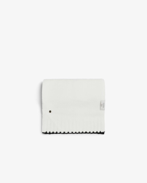 Imagem 0 de Cachecol Infantil de Malha com Debrum em Contraste