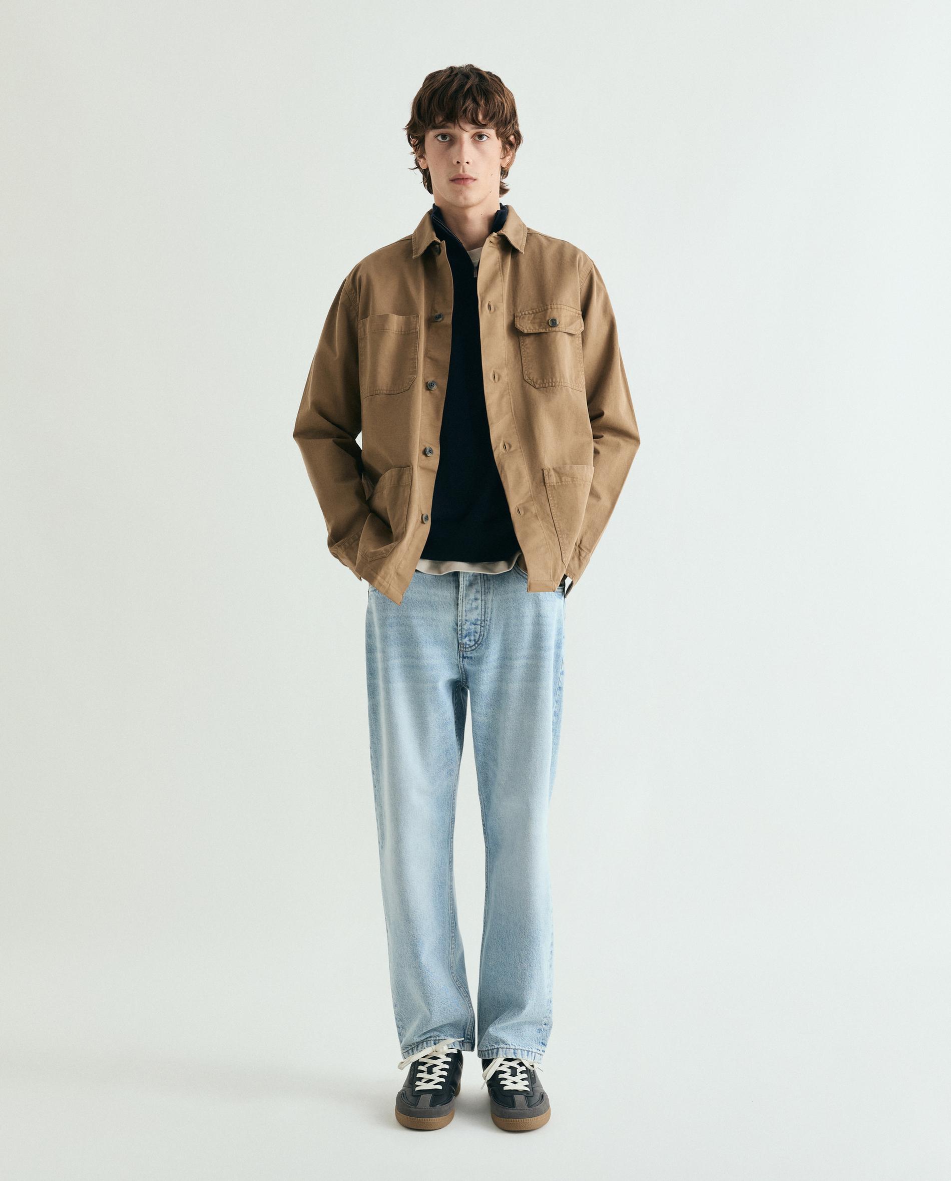 Imagem 0 de Jeans com Corte a Direito Cropped