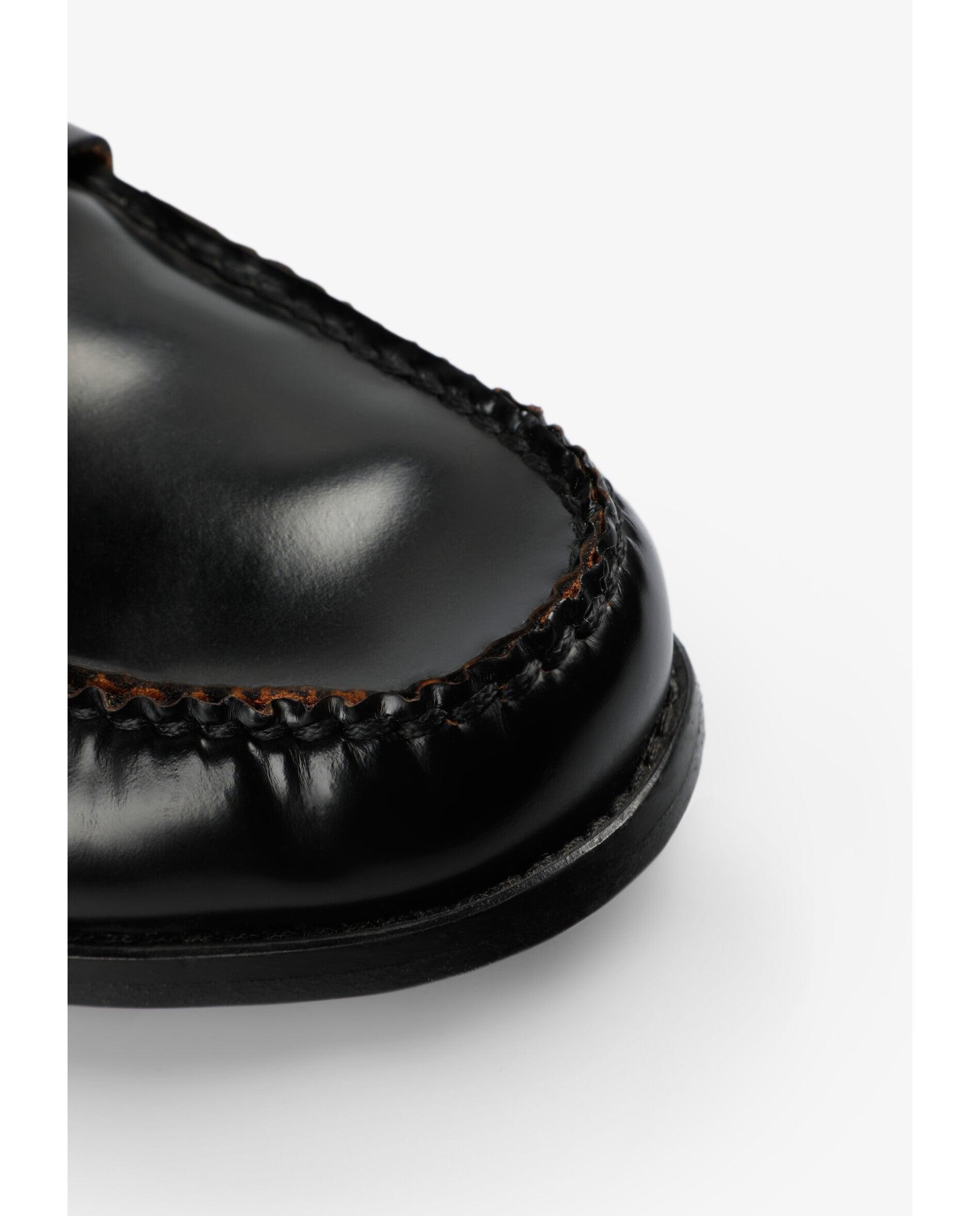 Mocassins de Pele com Acabamento Brilhante Preto-5