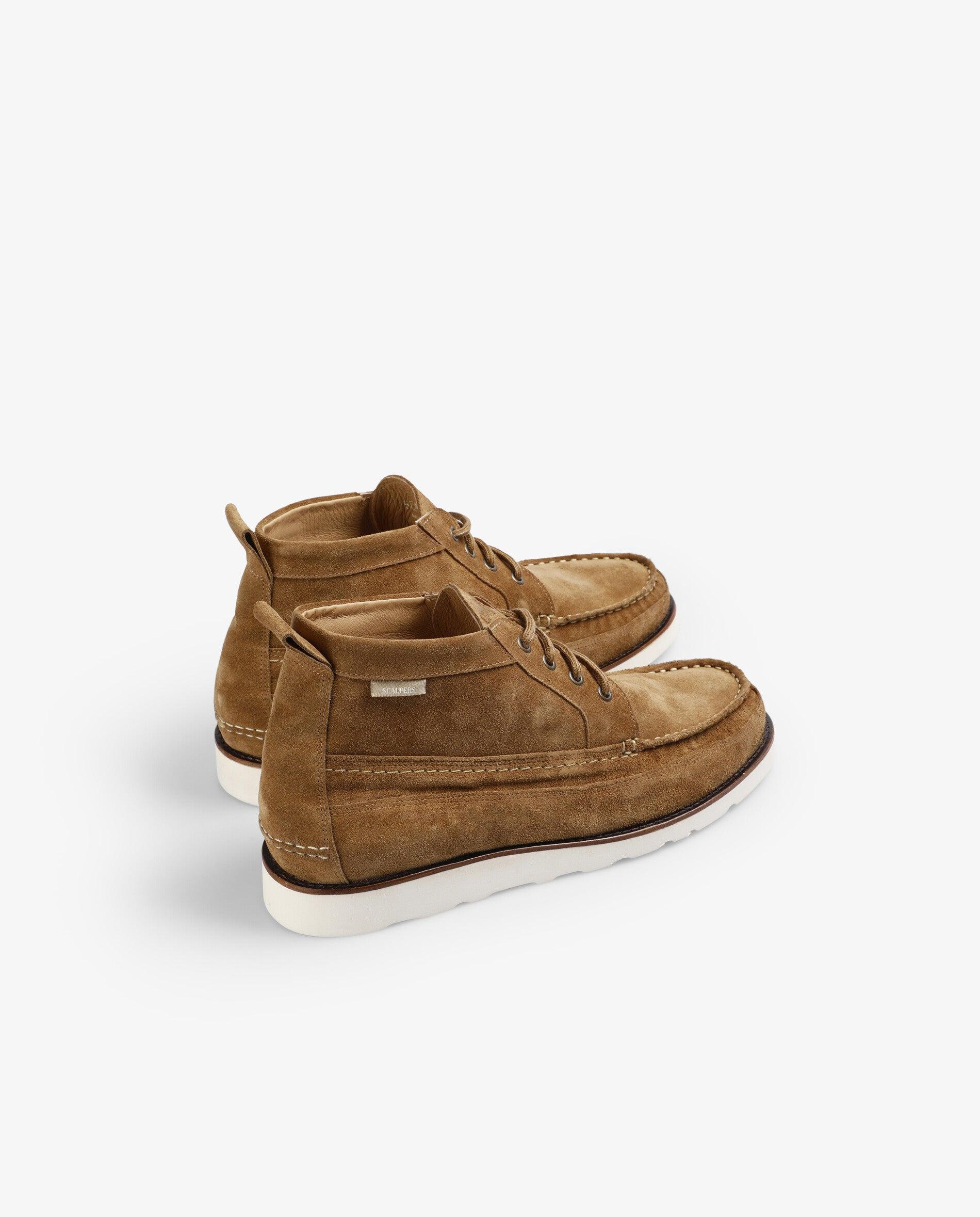 Botas em Camurça com Atacadores Camel-3