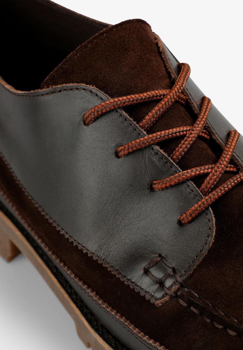 Sapatos Confortáveis com Atacadores e Reforço no Calcanhar Castanho-6