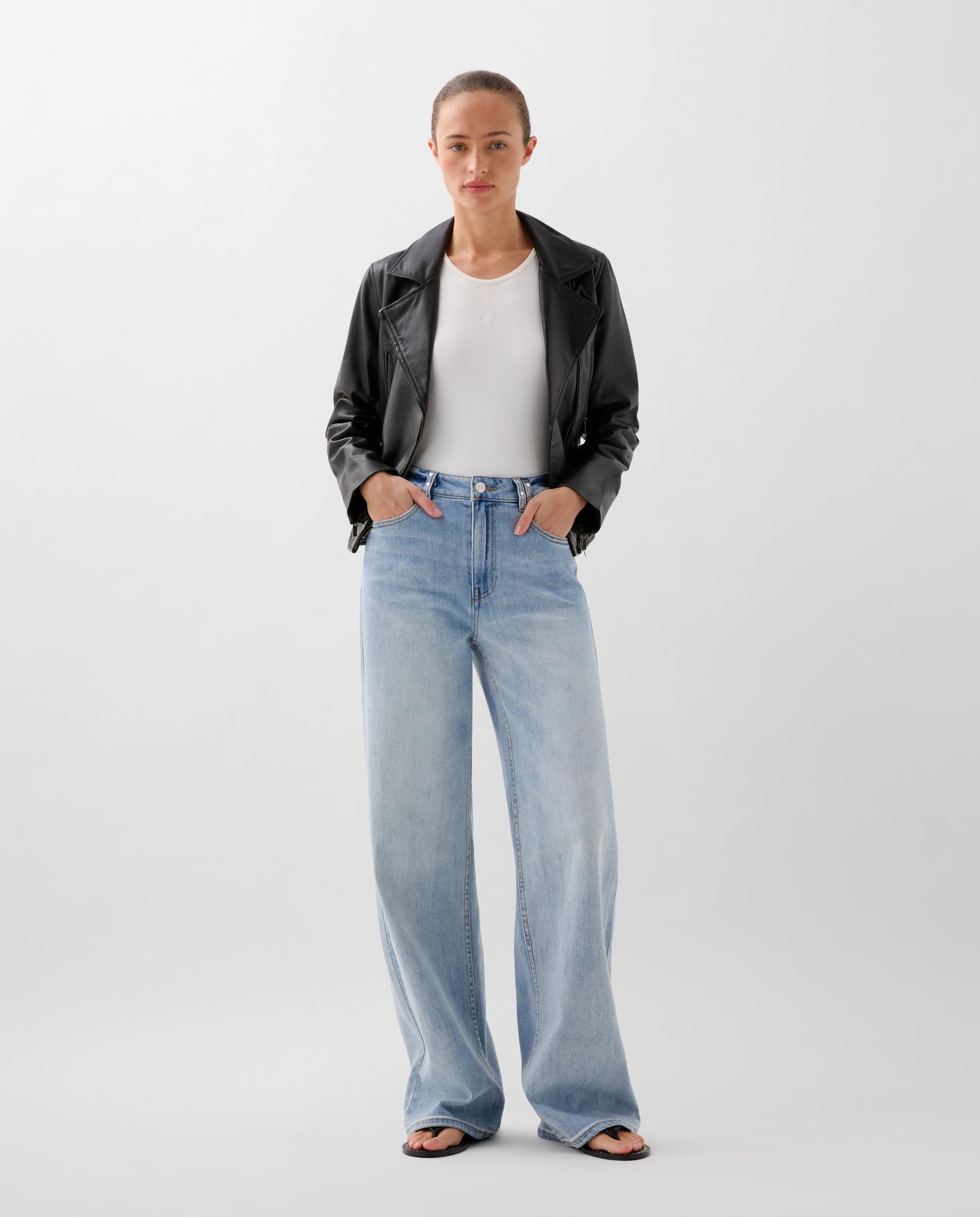 Blusão de Pele Estilo Biker com Fecho Zip Pretos-3