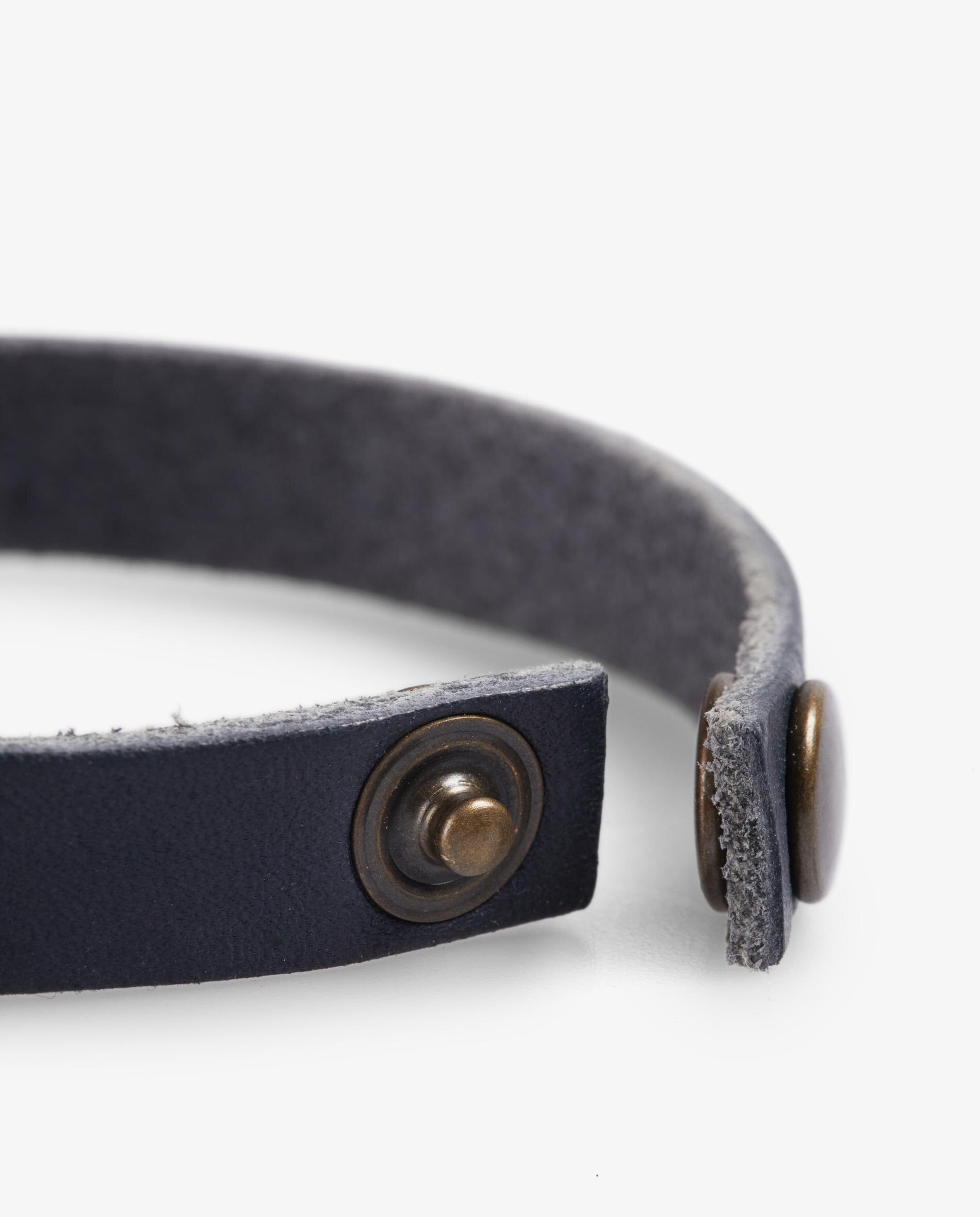 Pulseira de Pele com Detalhe Metálico Envelhecido Azul-4