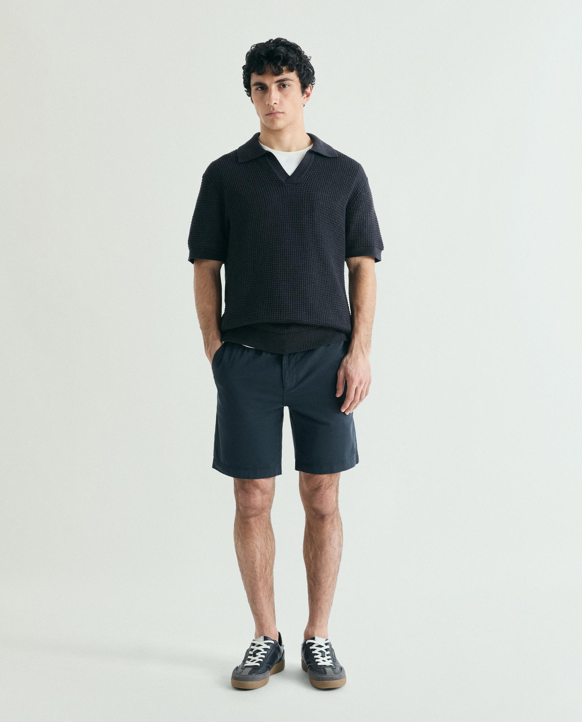 Bermudas em Algodão Ligeiramente Elástico com Cordão Interior Navy-1