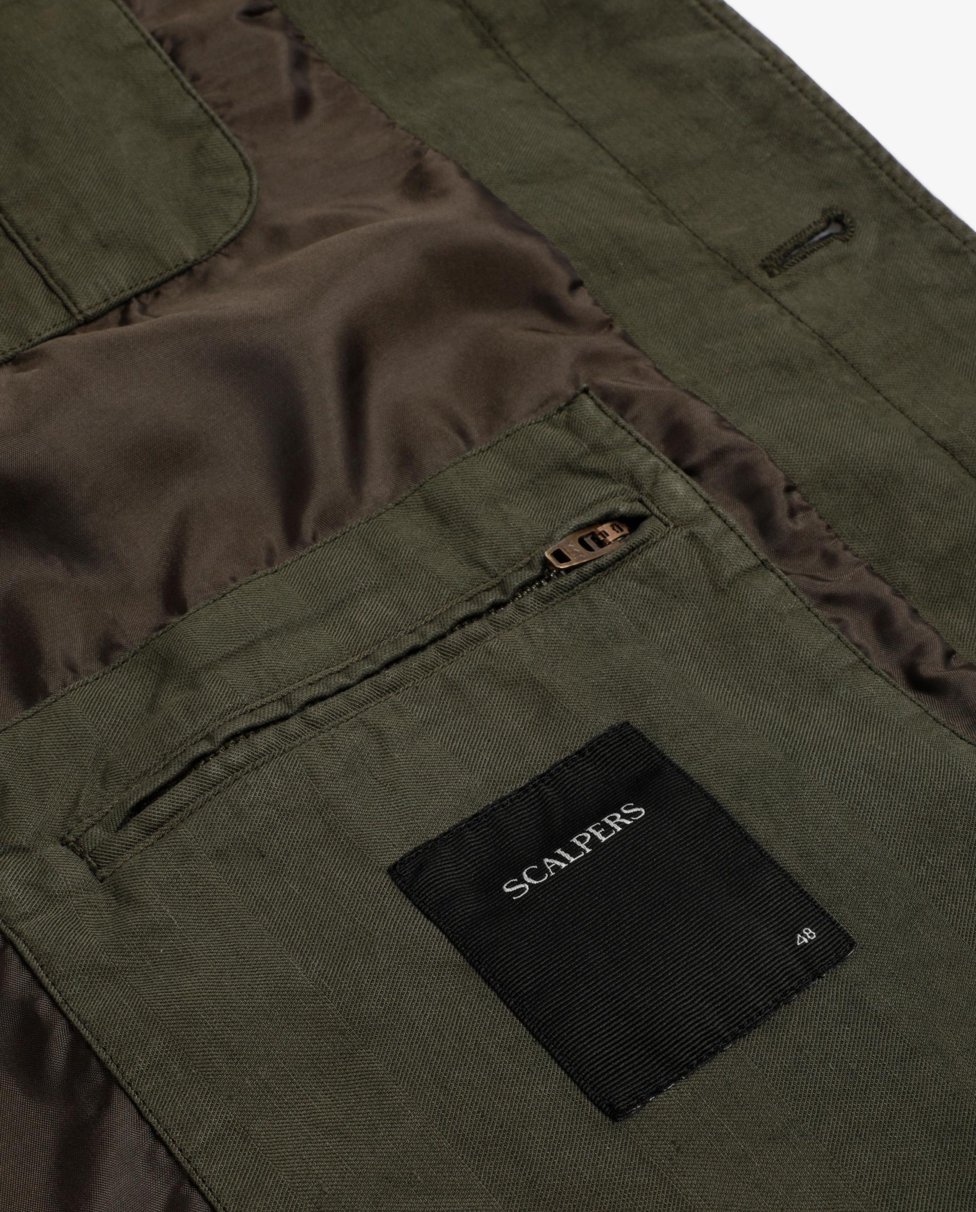 Blazer com Gola Tipo Camisa e Bolsos Patch Verde-militar-6