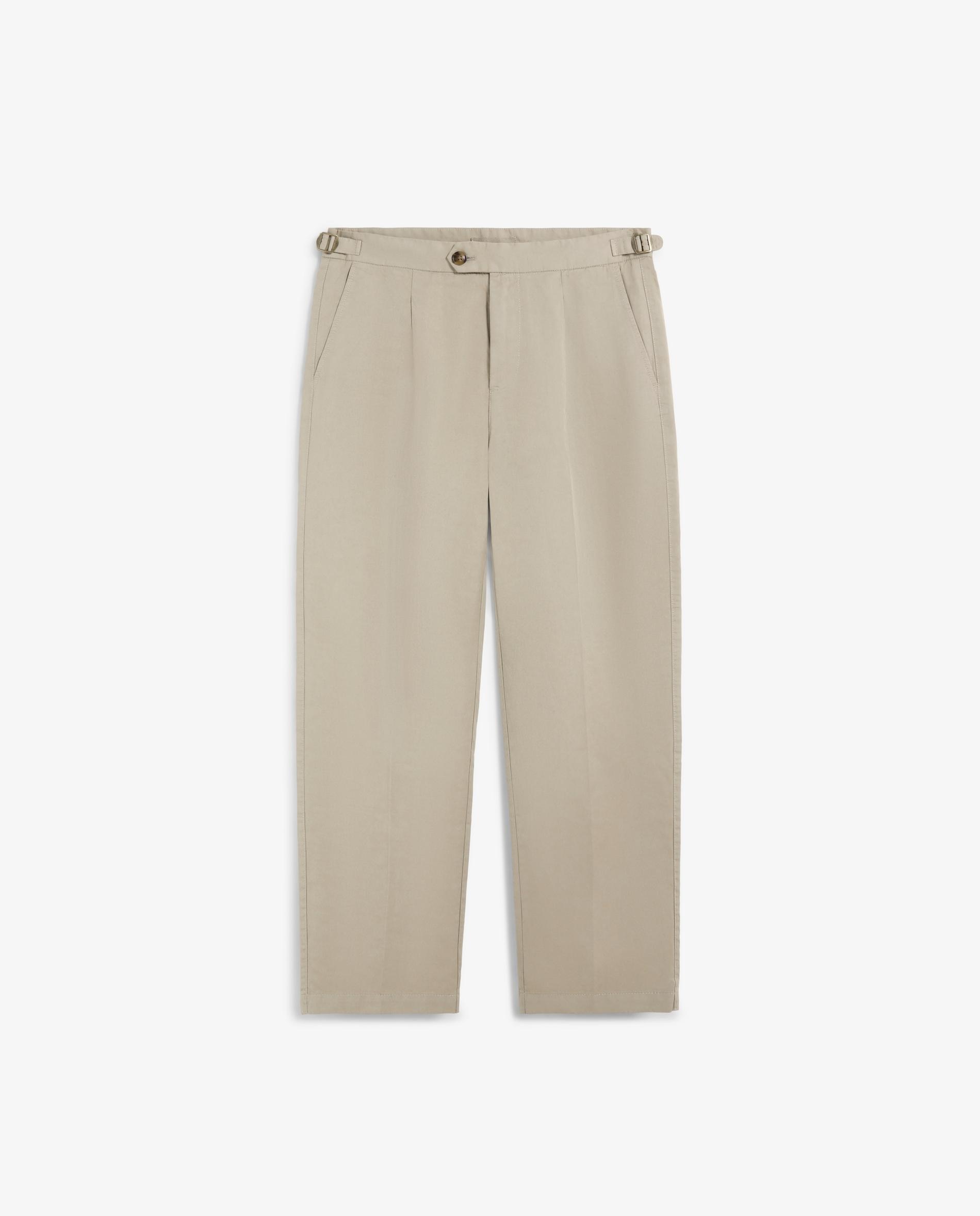 Calças Chino com Pinças e Ajustadores Laterais na Cintura Camel-6