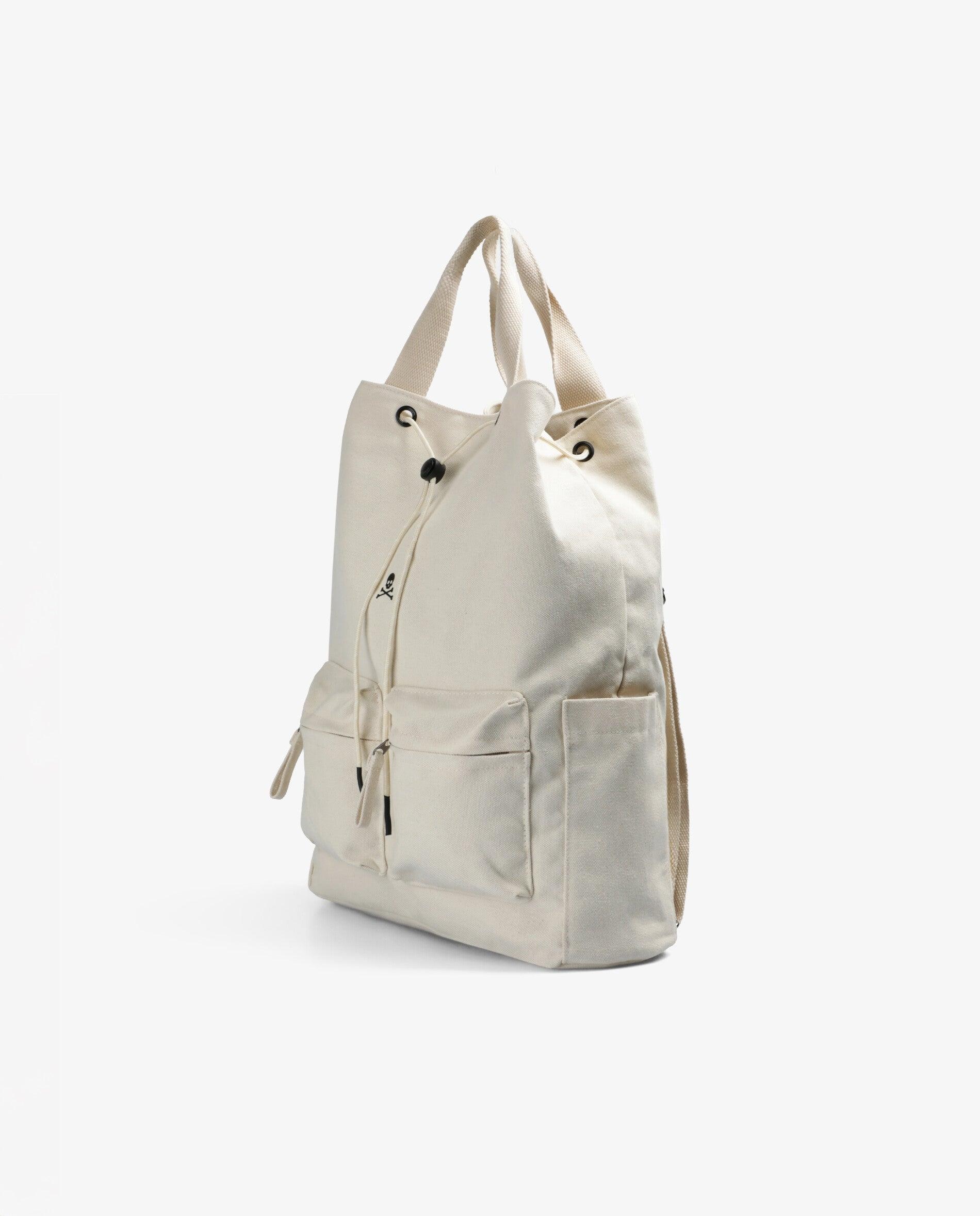 Mochila com Bolsos Frontais e Compartimentos Laterais Branco-3