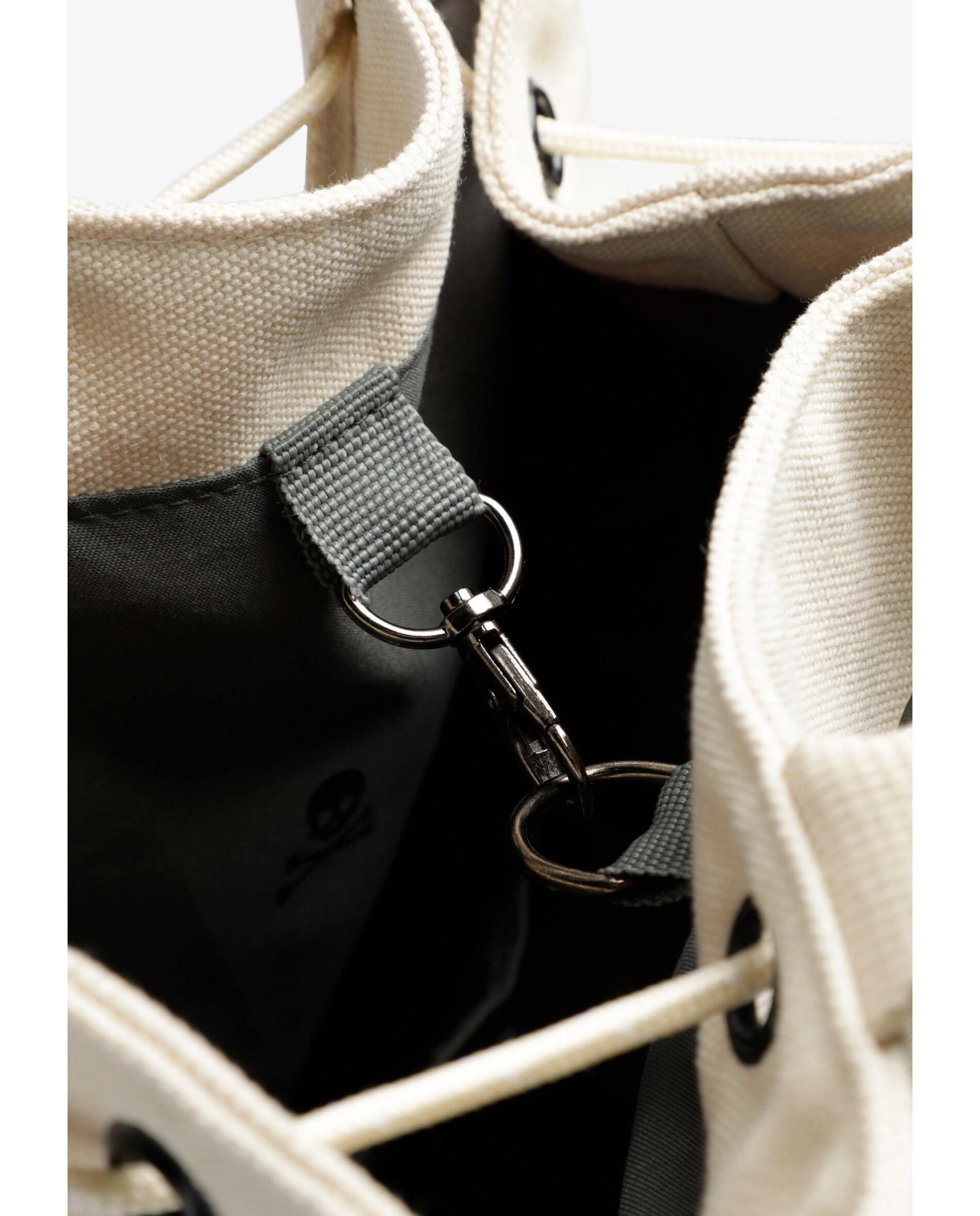 Mochila com Bolsos Frontais e Compartimentos Laterais Branco-8