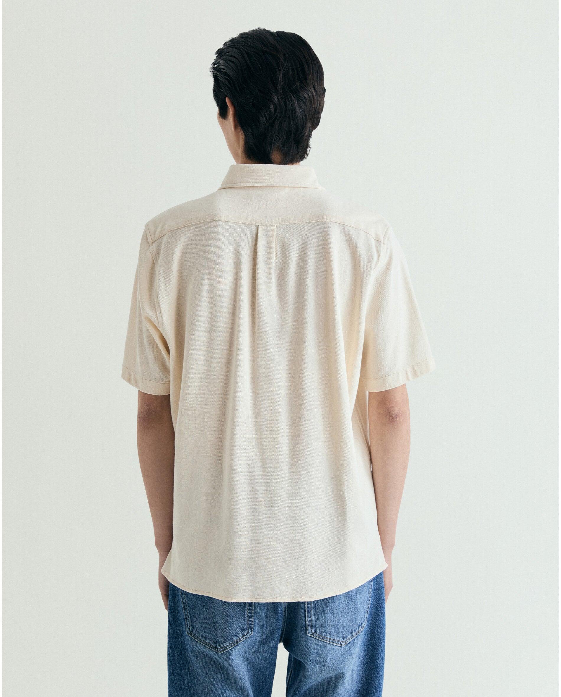 Camisa Slim de Manga Curta com Bolso Creme-2