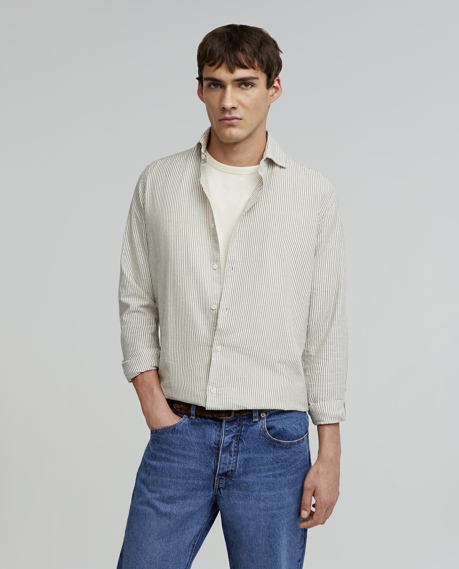 Imagem 0 de Camisa Regular Fit Às Riscas