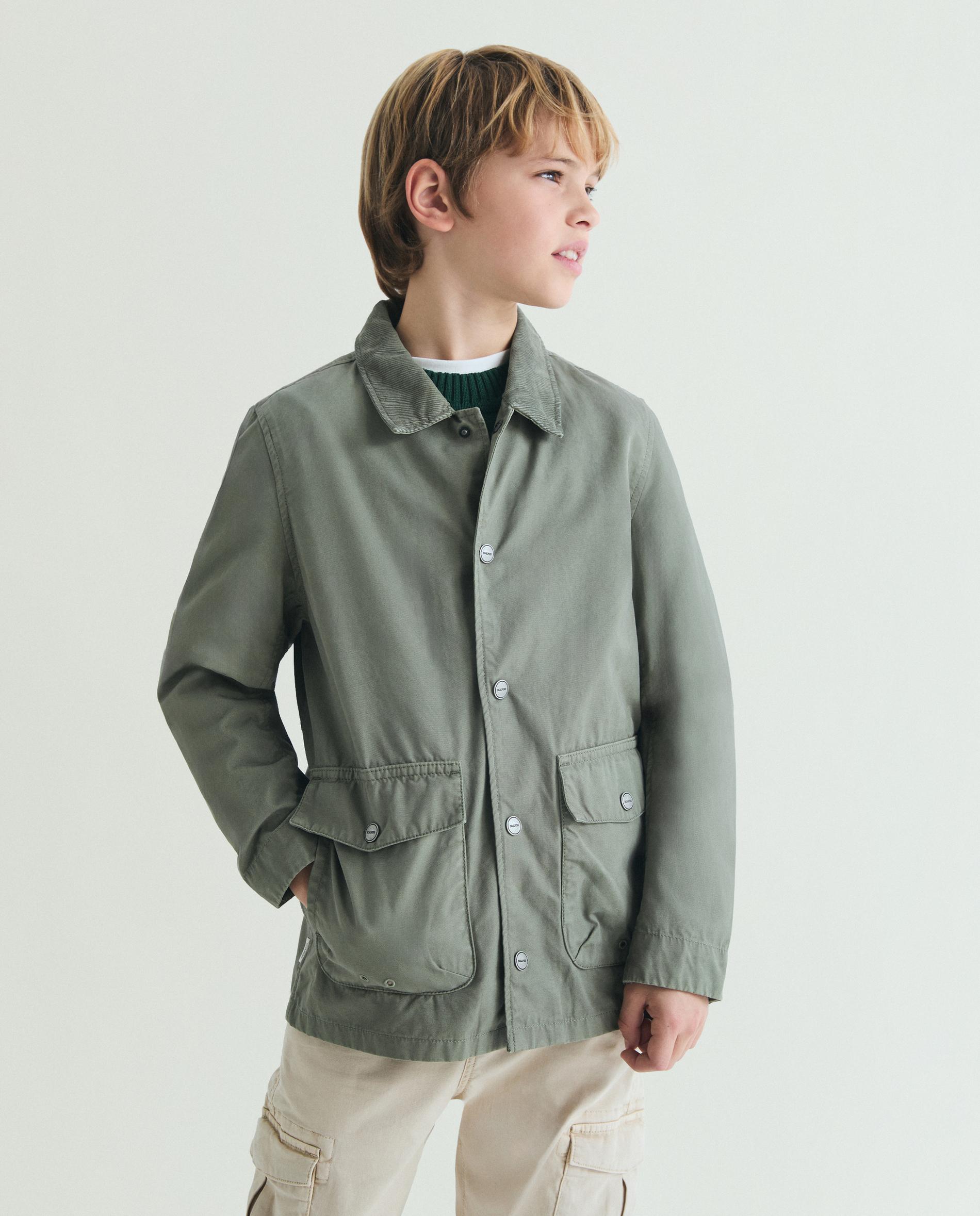 Imagem 0 de Casaco Infantil com Corte a Direito e Gola Clássica e Fecho de Botões