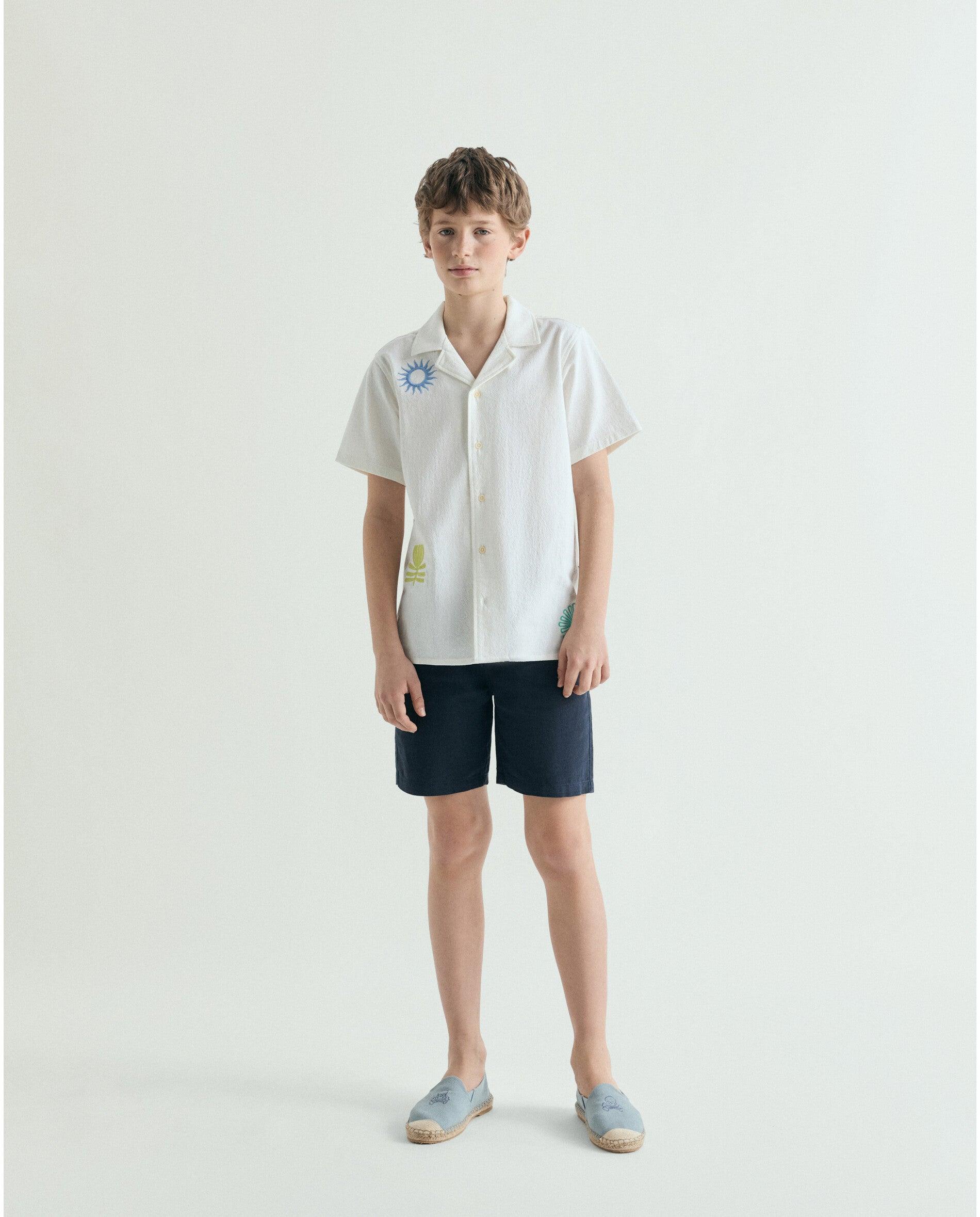 Camisa Infantil de Manga Curta com Detalhes Bordados Scalpers Branco-3