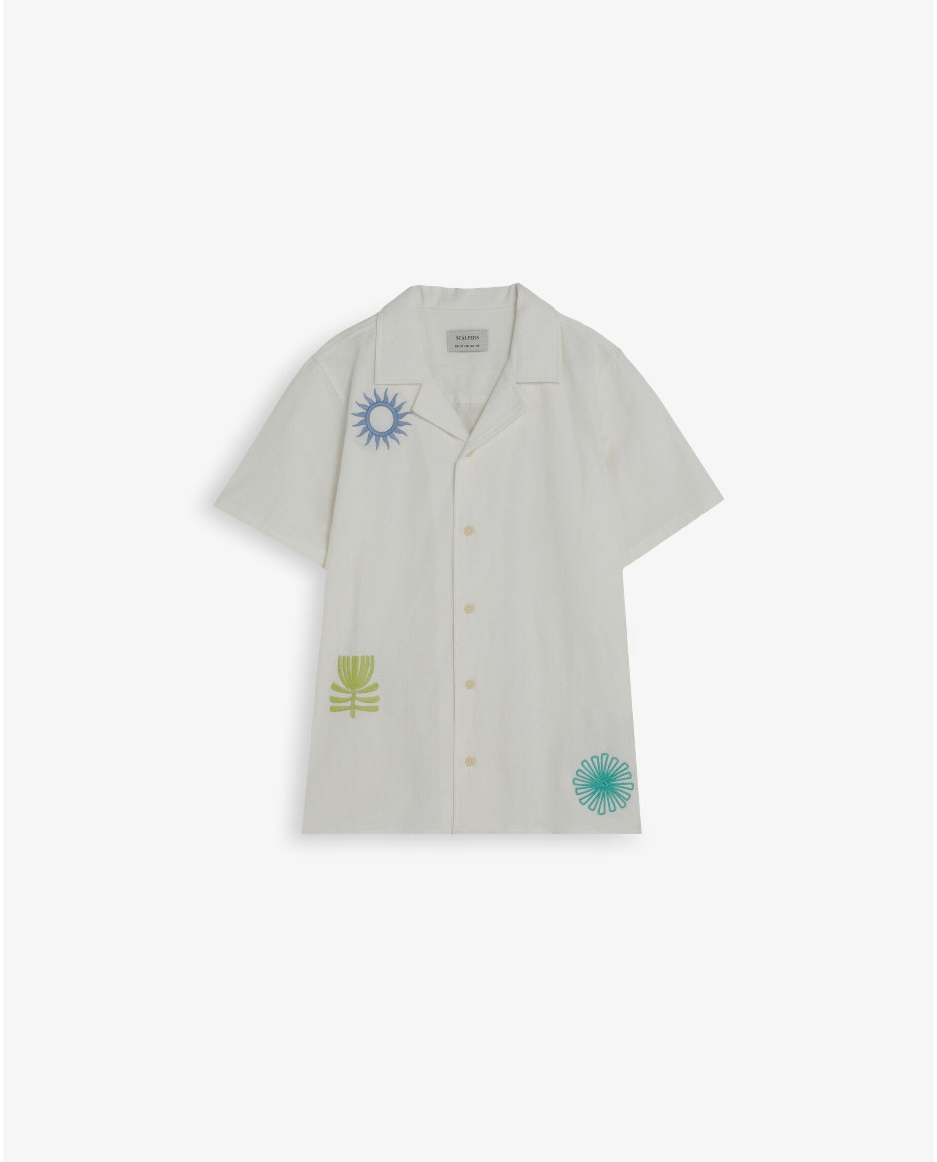 Camisa Infantil de Manga Curta com Detalhes Bordados Scalpers Branco-6