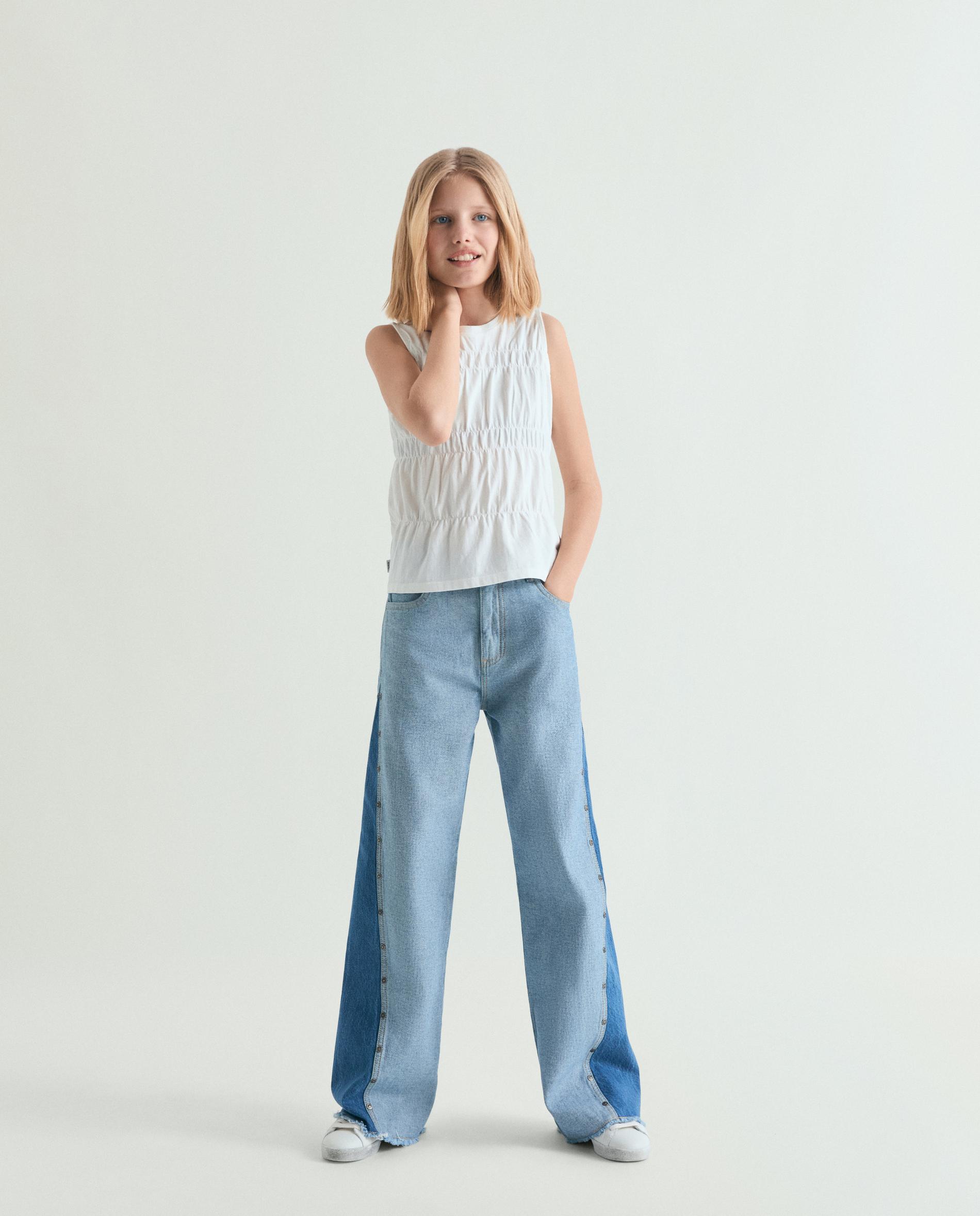 Imagem 0 de Jeans Bicolor com Botões Metálicos Decorativos