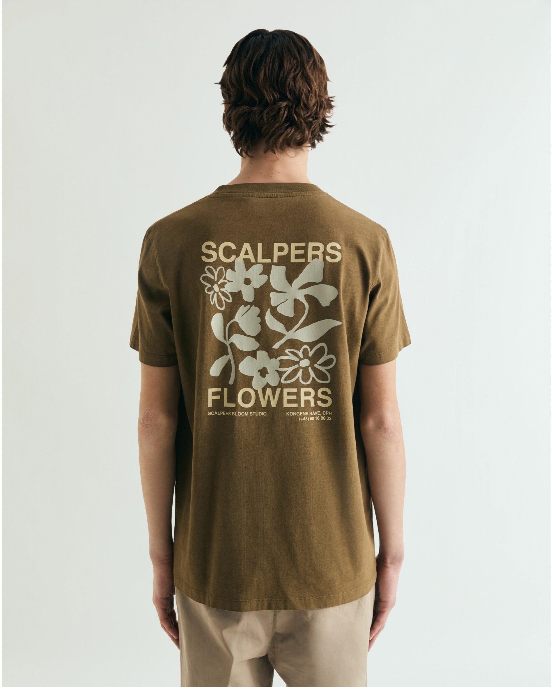 T-shirt com Print Posterior de Manga Curta Caqui-3