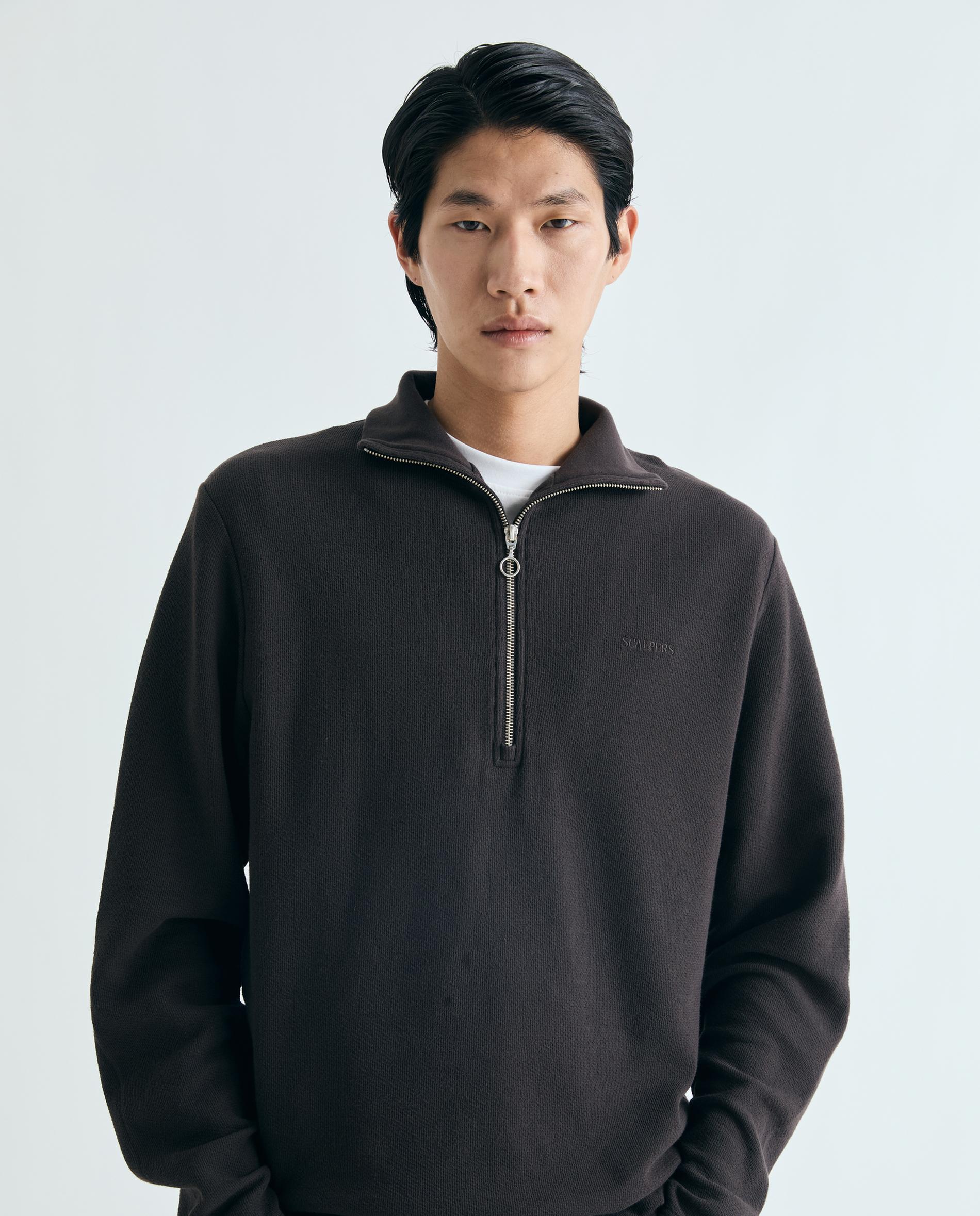 Sweatshirt sem Capuz com Gola Alta e Meia Fecho Zip Castanho-escuro-1