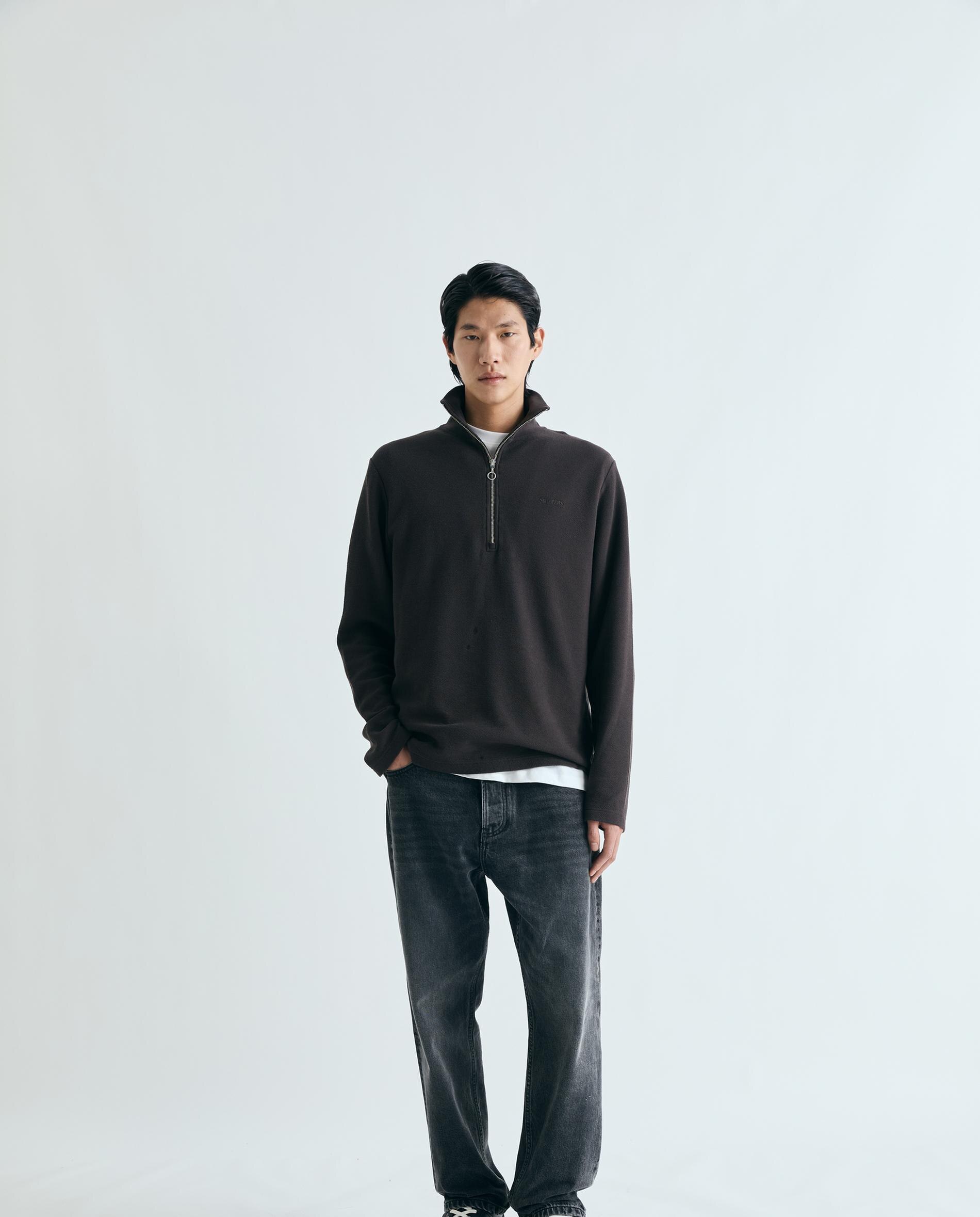 Sweatshirt sem Capuz com Gola Alta e Meia Fecho Zip Castanho-escuro-4