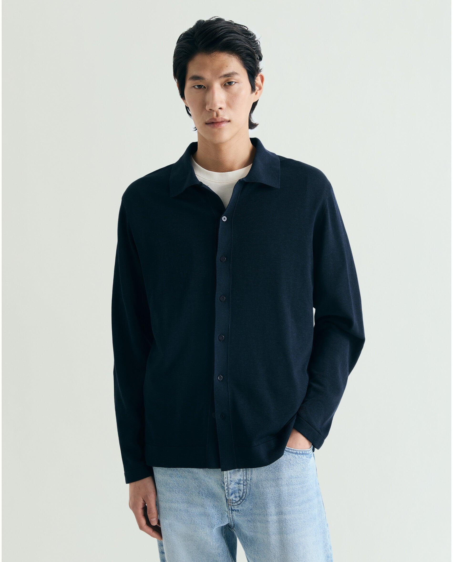 Imagem 0 de Cárdigan com Gola Polo e Fecho de Botões