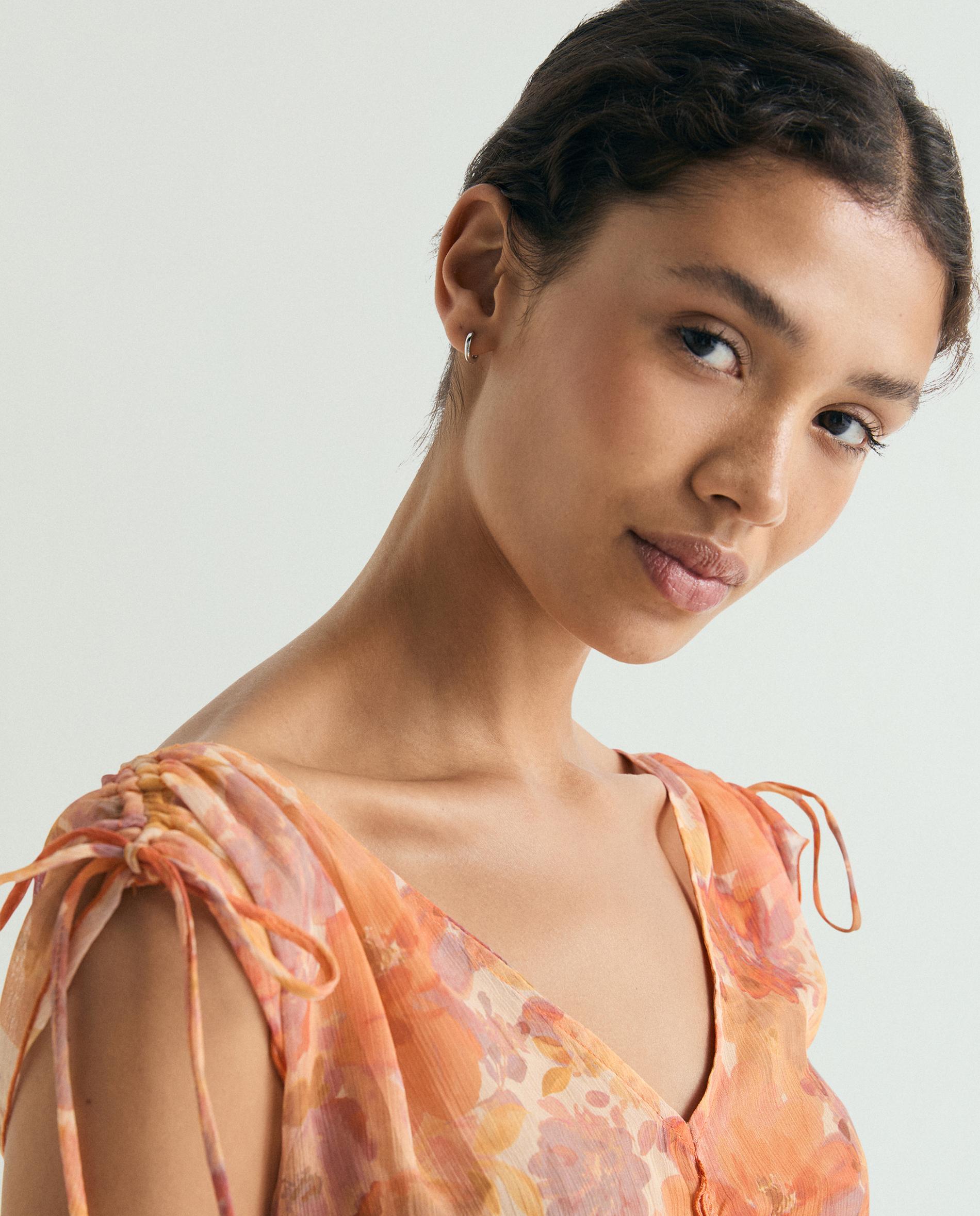Blusa Estampada com Detalhes Franzidos Pêssego-4