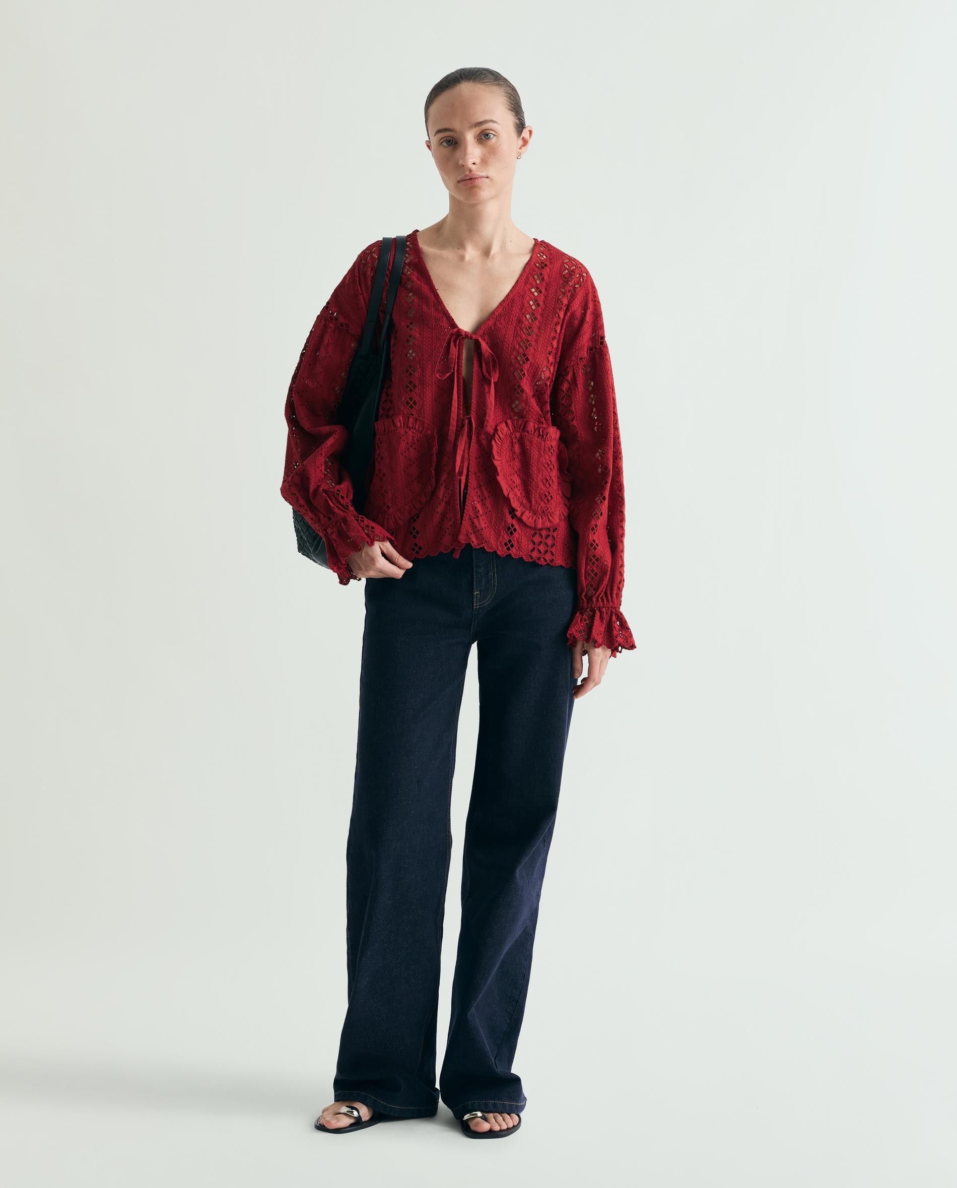 Blusa com Perfurados e Mangas Ligeiramente Abalonadas Vermelho-3