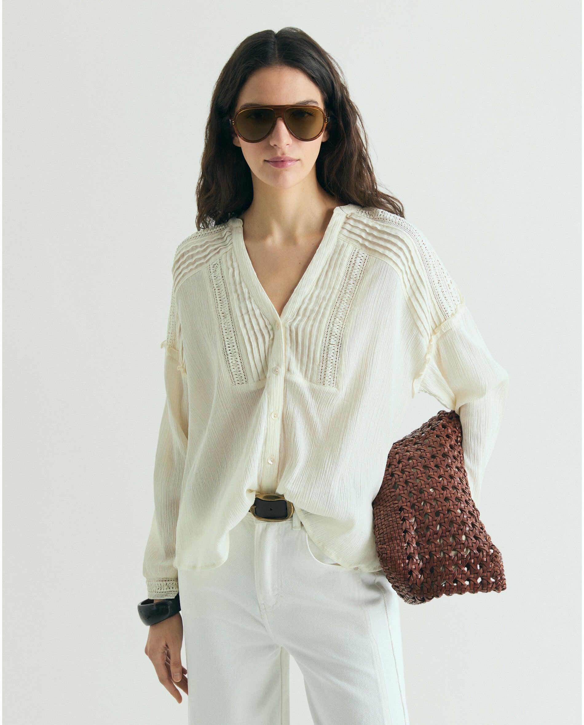 Blusa em Tecido com Textura Semitransparente Branco-1