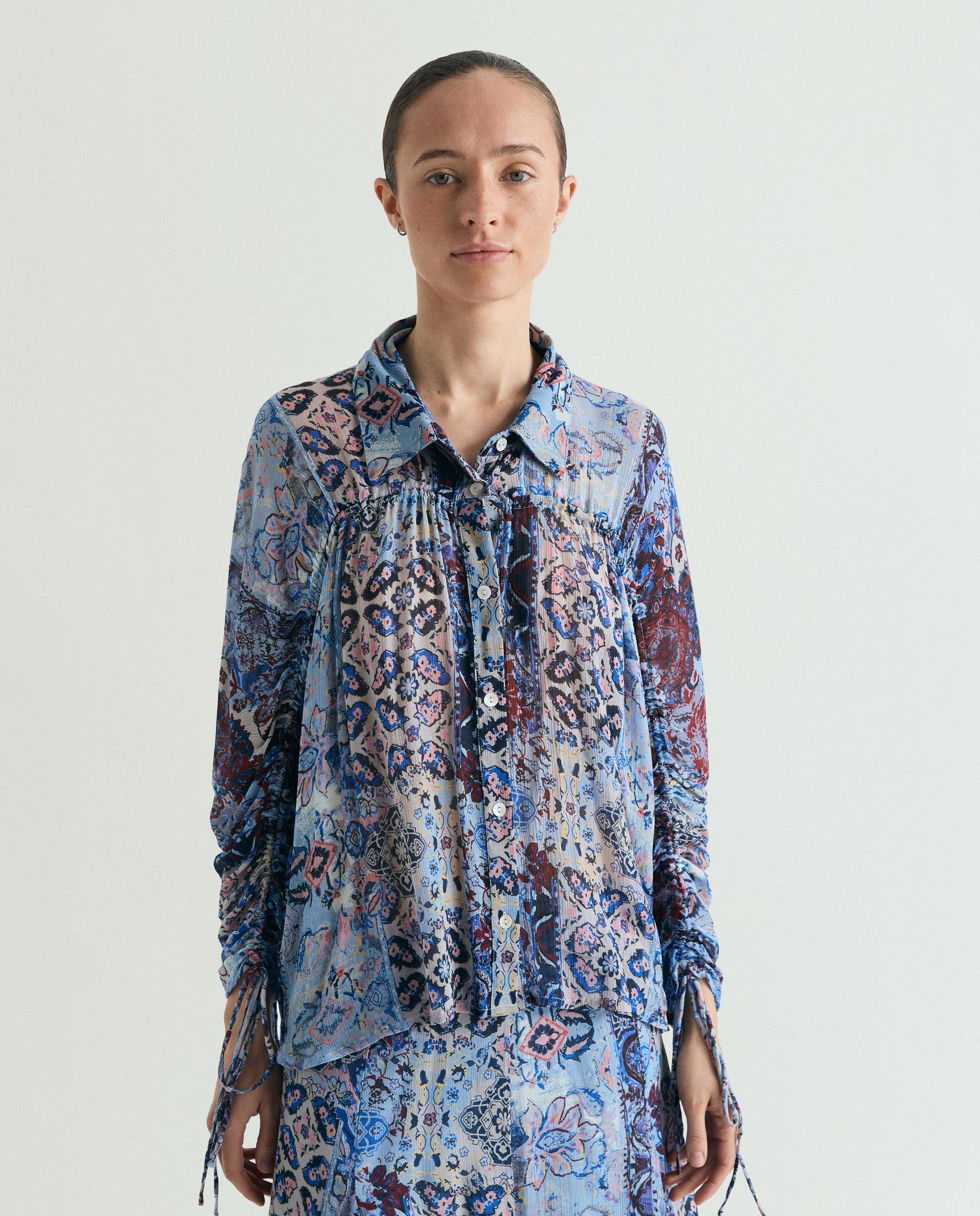 Imagem 0 de Blusa Estampada com Cordões Ajustáveis nas Mangas