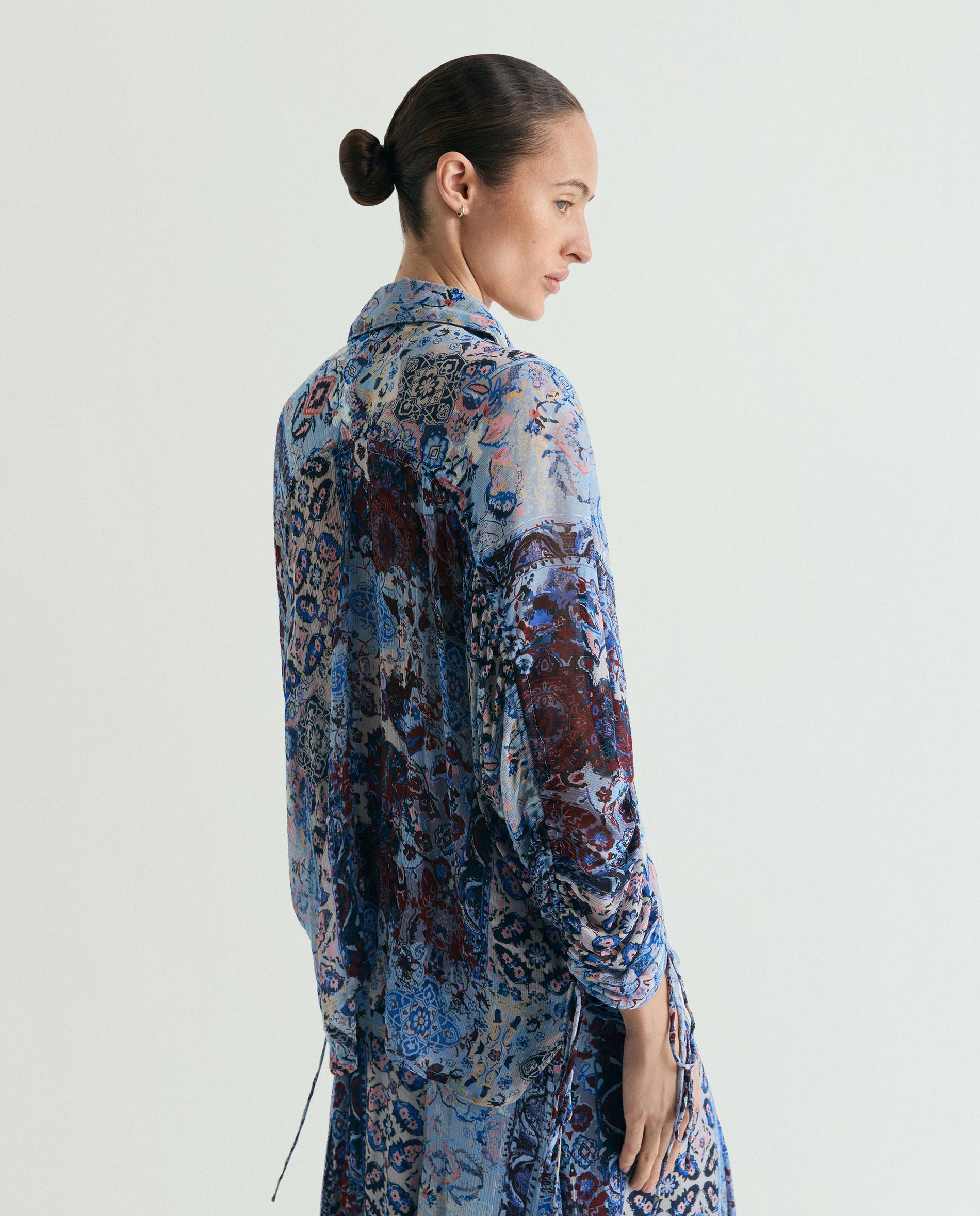 Blusa Estampada com Cordões Ajustáveis nas Mangas Azul-2