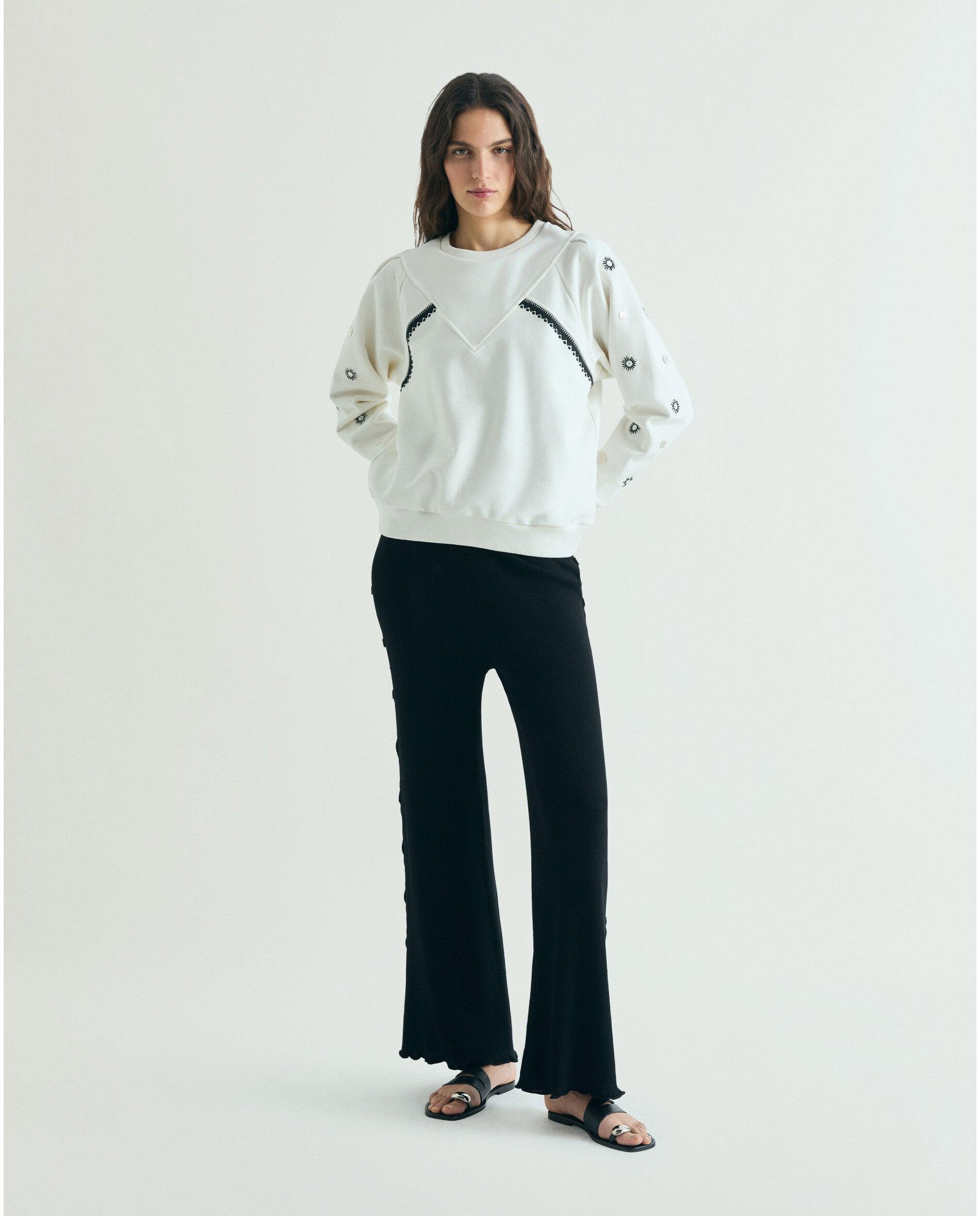 Sweatshirt com Bordados Geométricos Cru-3