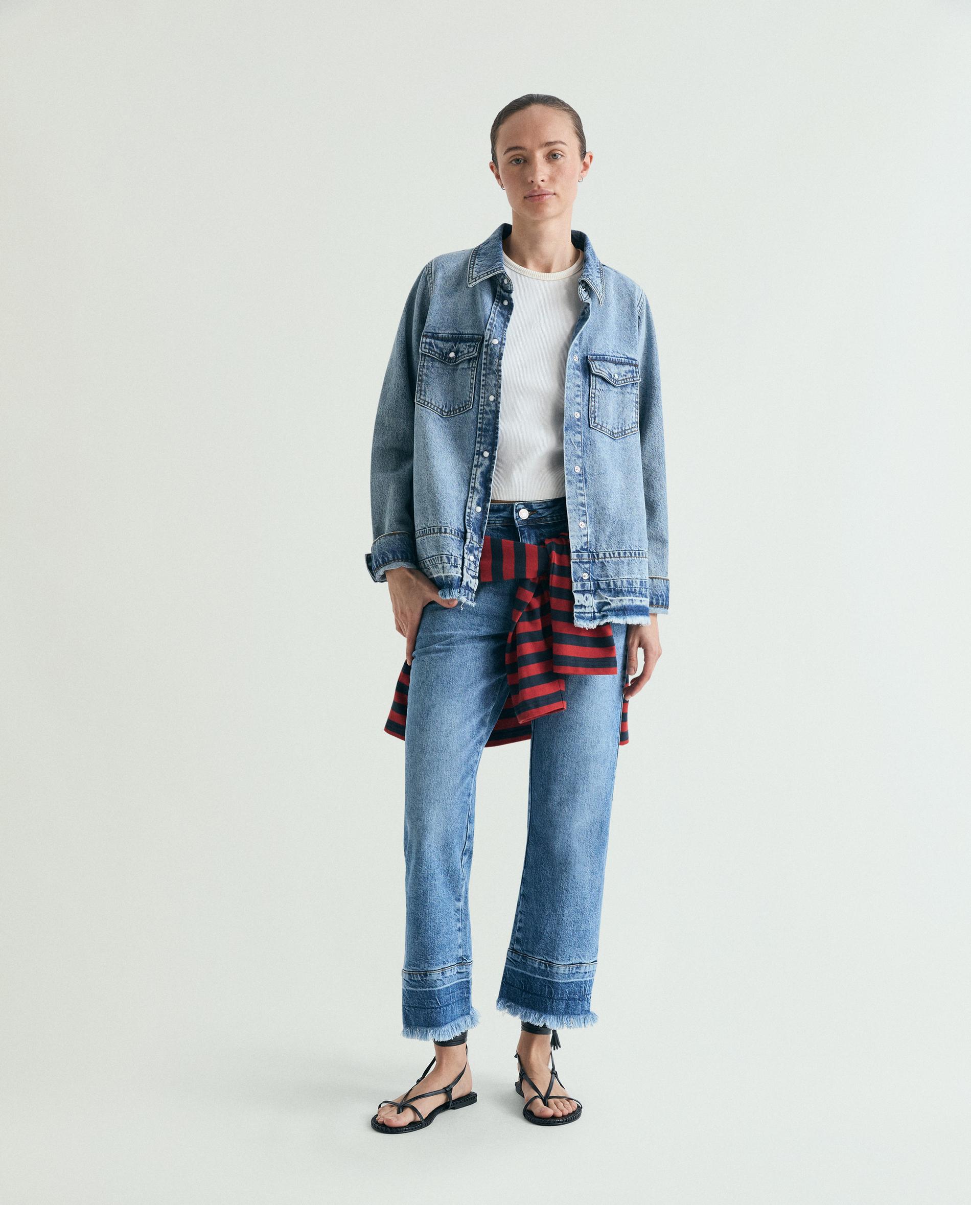 Camisa Denim com Bolsos e Bainha Desfiada Índigo-3