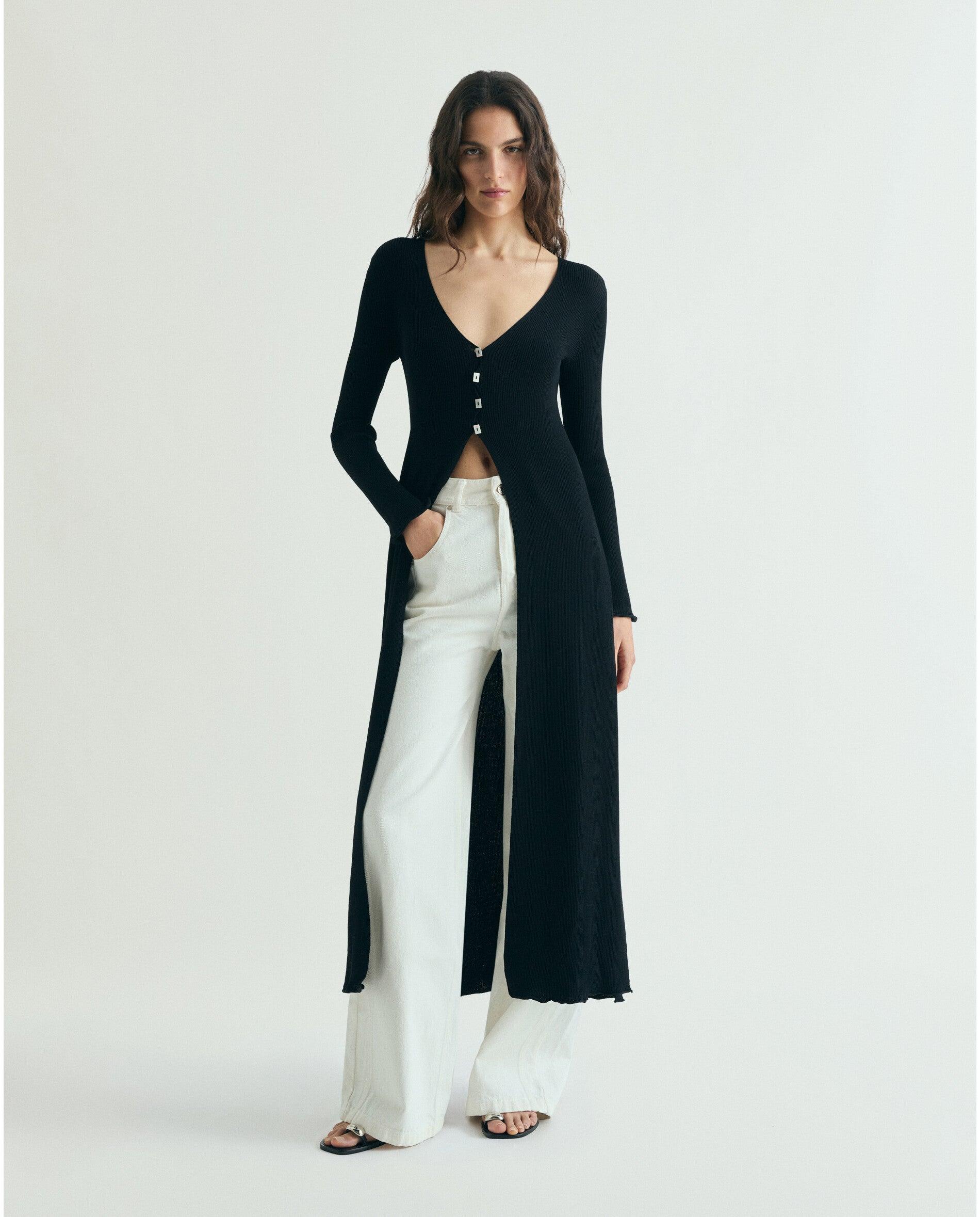 Cardigan Comprido de Malha Canelada Preto-1