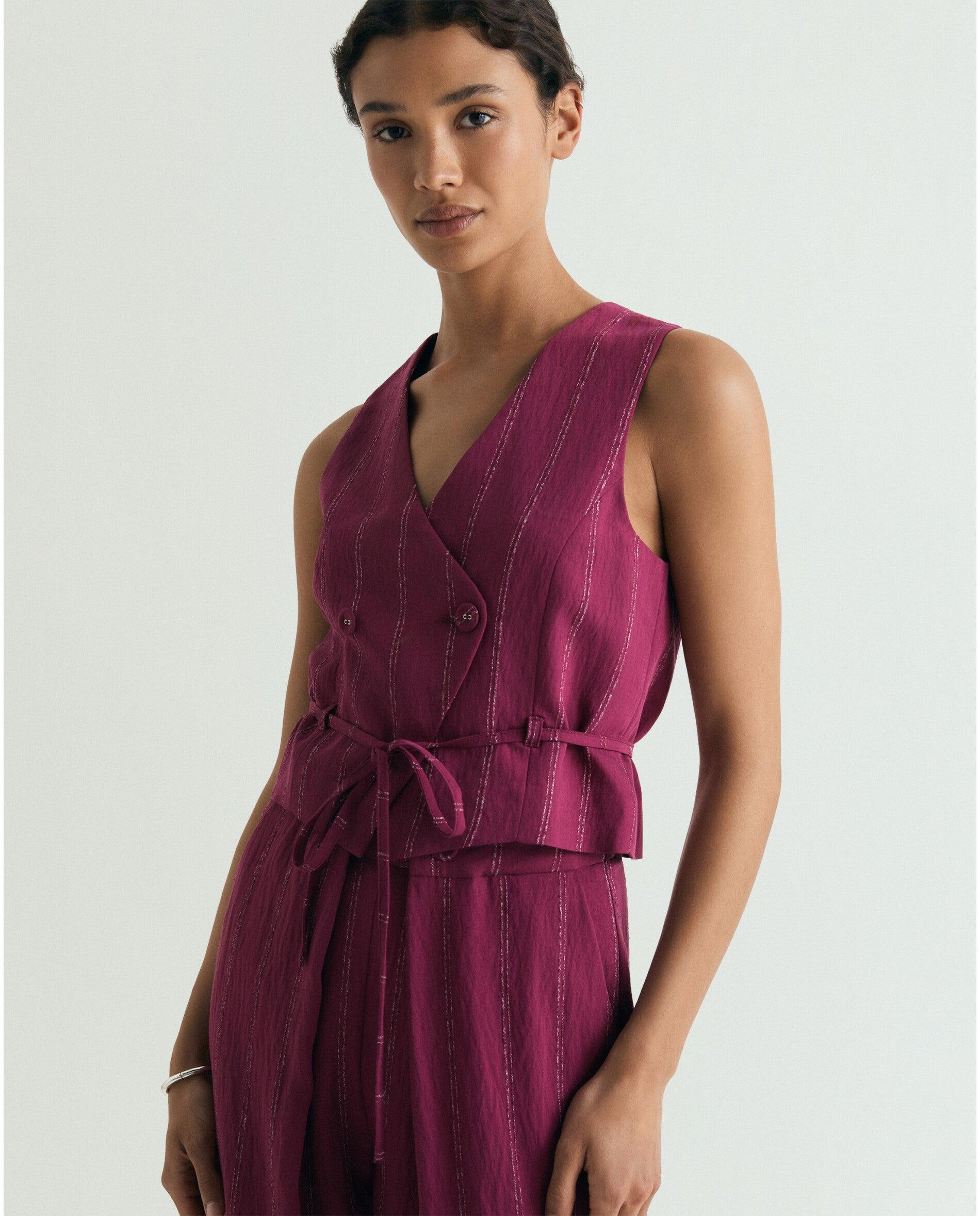 Imagem 0 de Colete Slim Fit com Fecho Cruzado