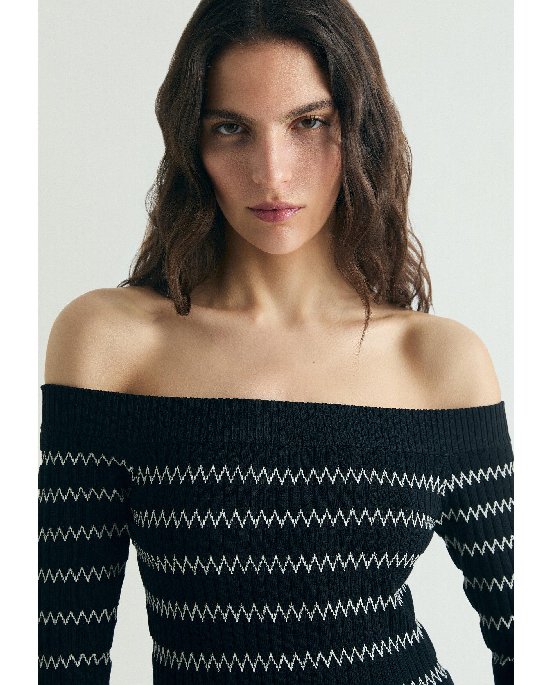 Vestido Midi com Textura às Riscas Preto-5