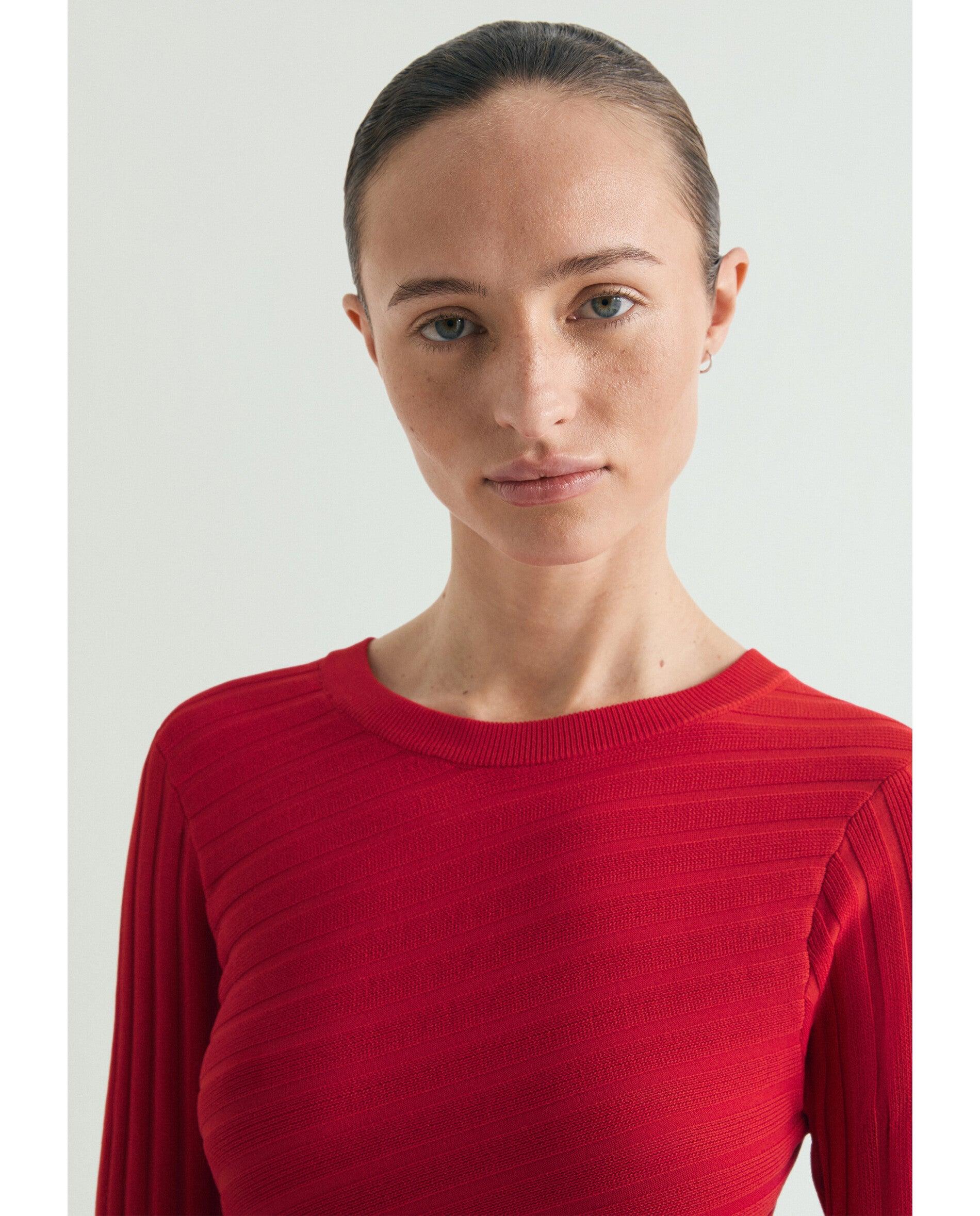 Vestido de Malha Comprido Slim Fit Vermelho-4