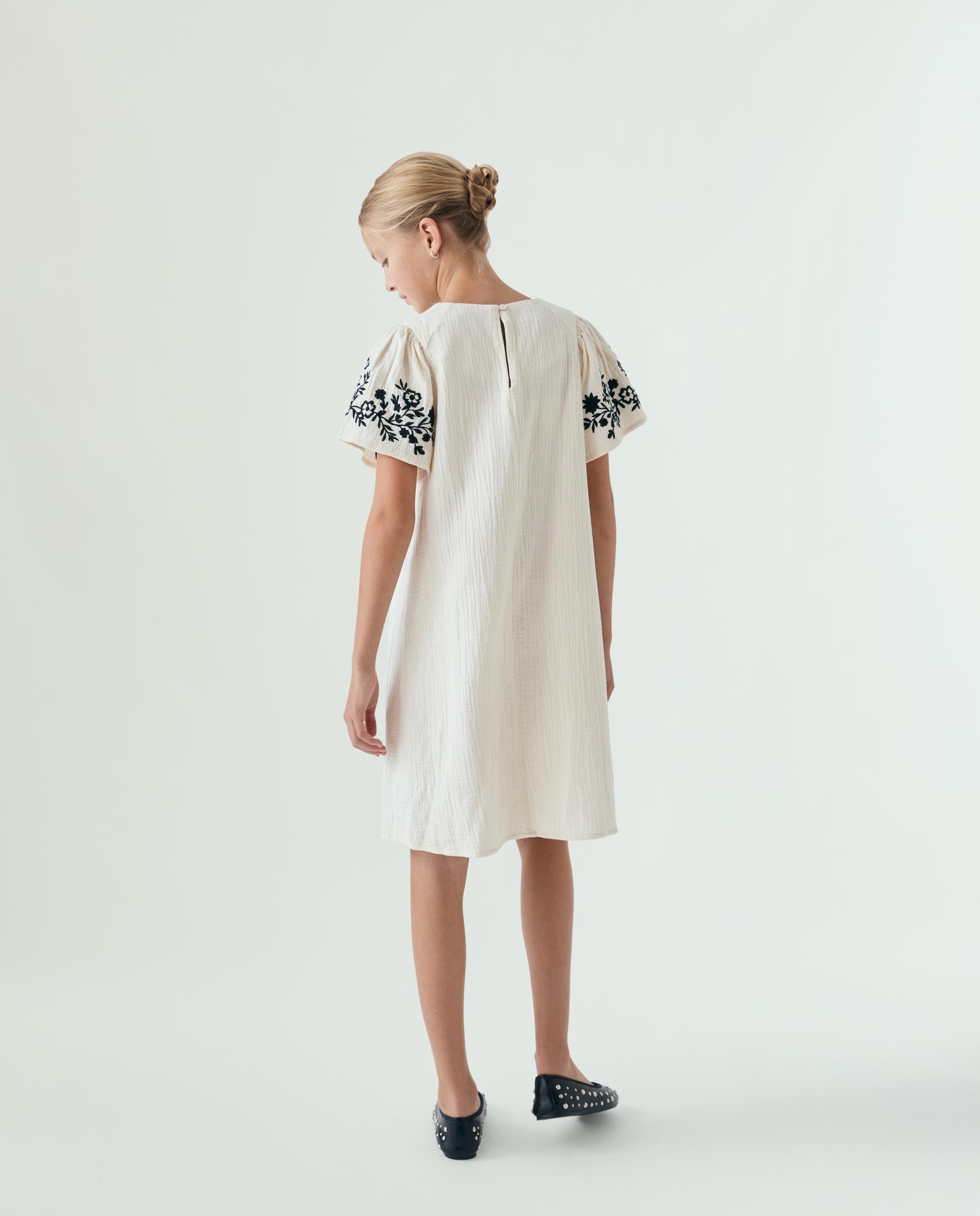 Vestido Infantil de Manga Curta com Bordado Floral Scalpers Branco-3
