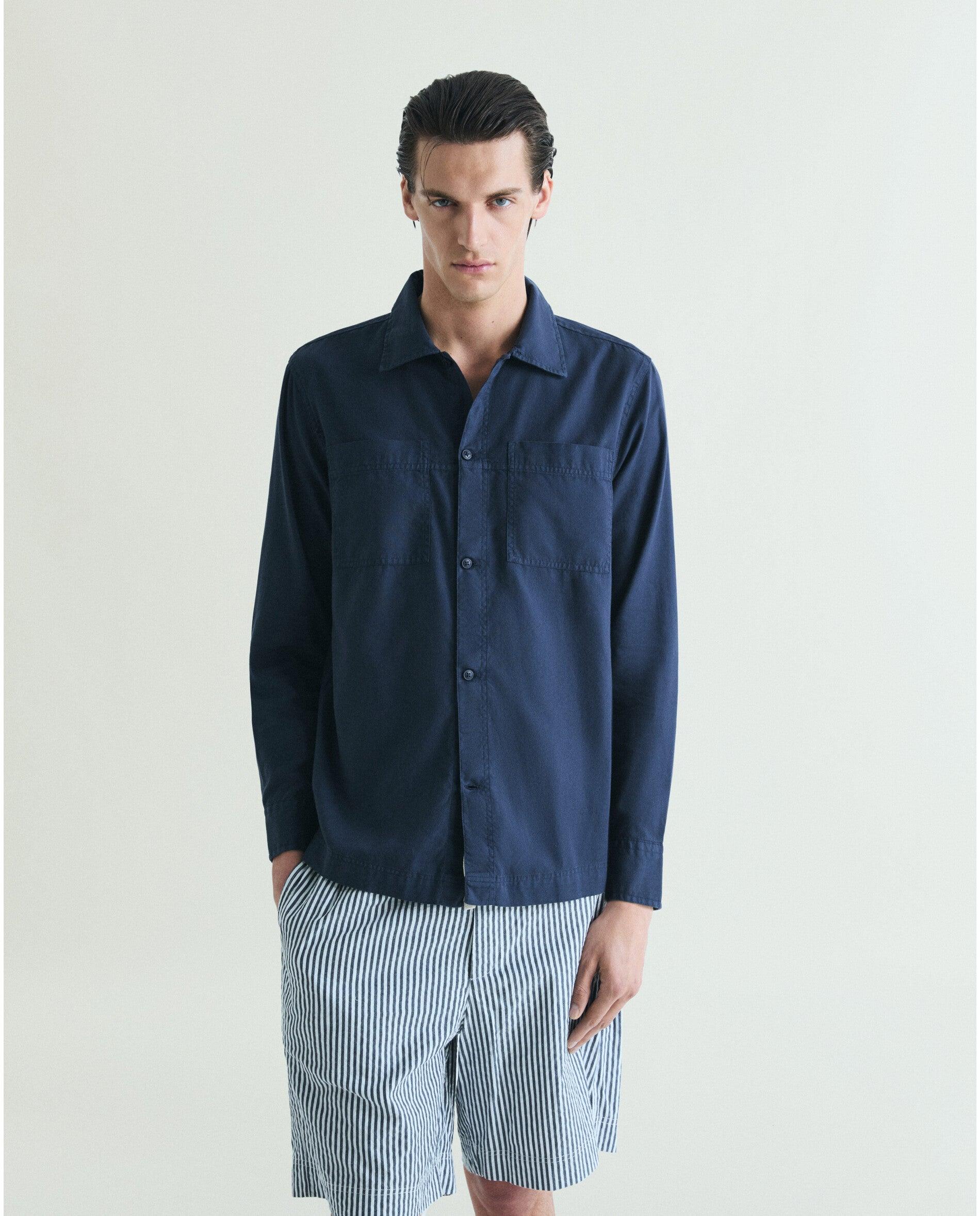 Imagem 0 de Camisa Regular Fit com Bolsos no Peito